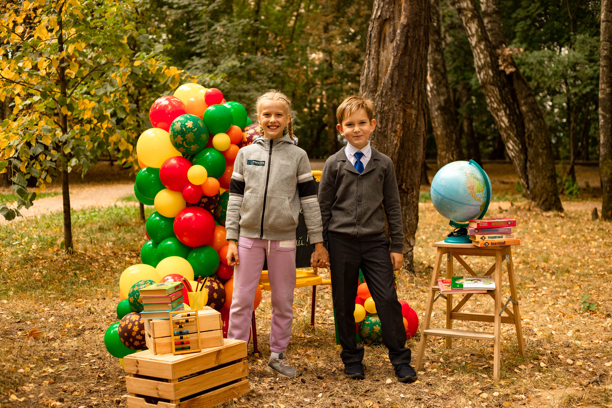 Школьная фотосессия по случаю 1 сентября. Фотограф в Железнодорожном и Балашихе