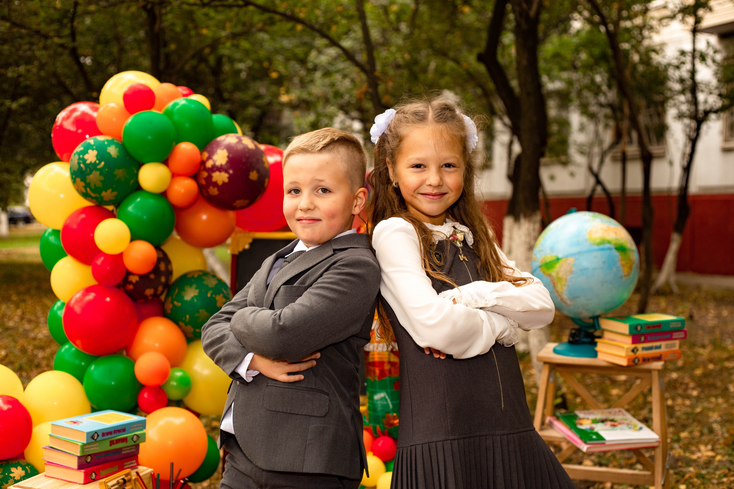 Школьная фотосессия по случаю 1 сентября. Фотограф в Железнодорожном и Балашихе