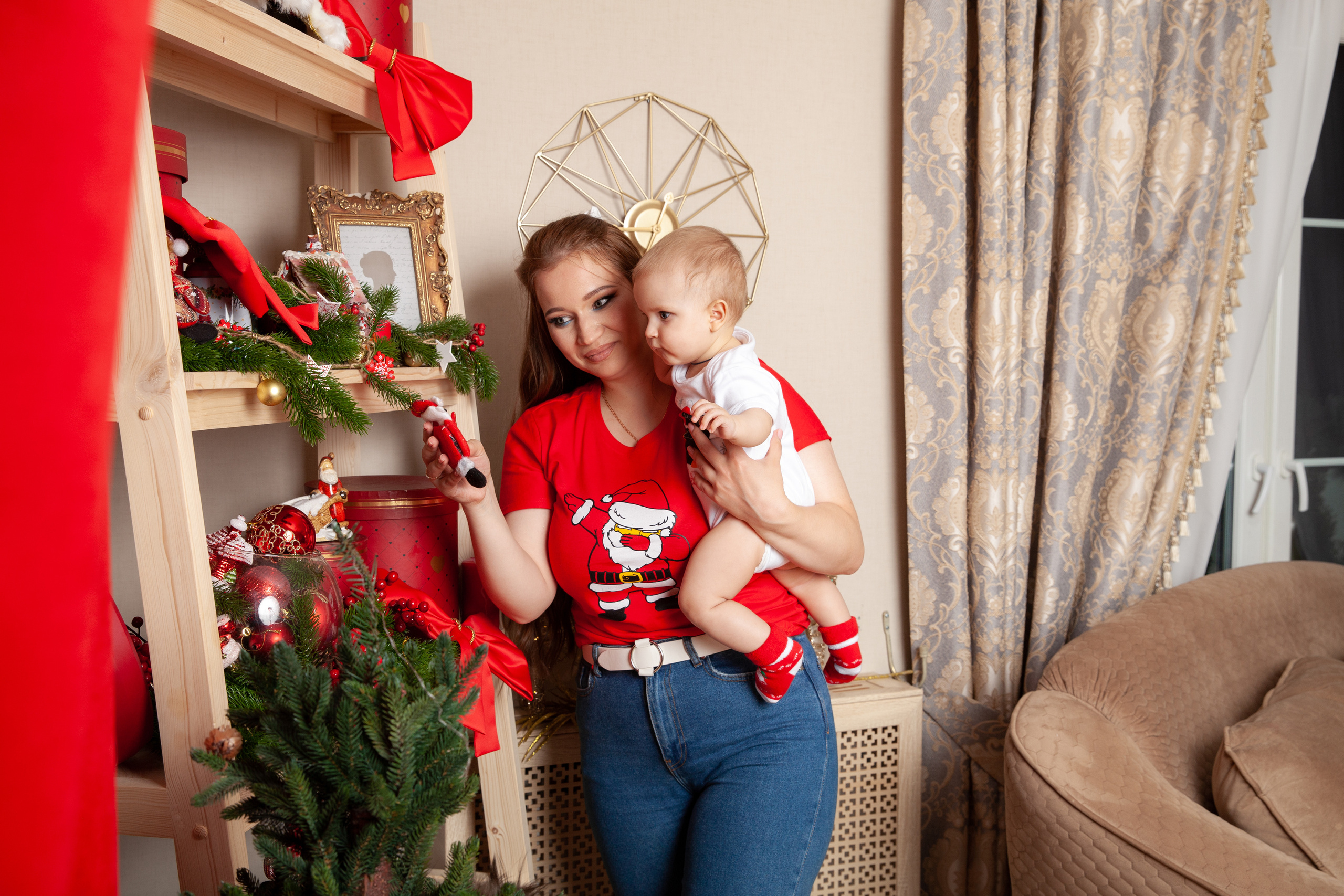 Новогодняя семейная фотосессия для Алины. Фотограф в Железнодорожном и Балашихе