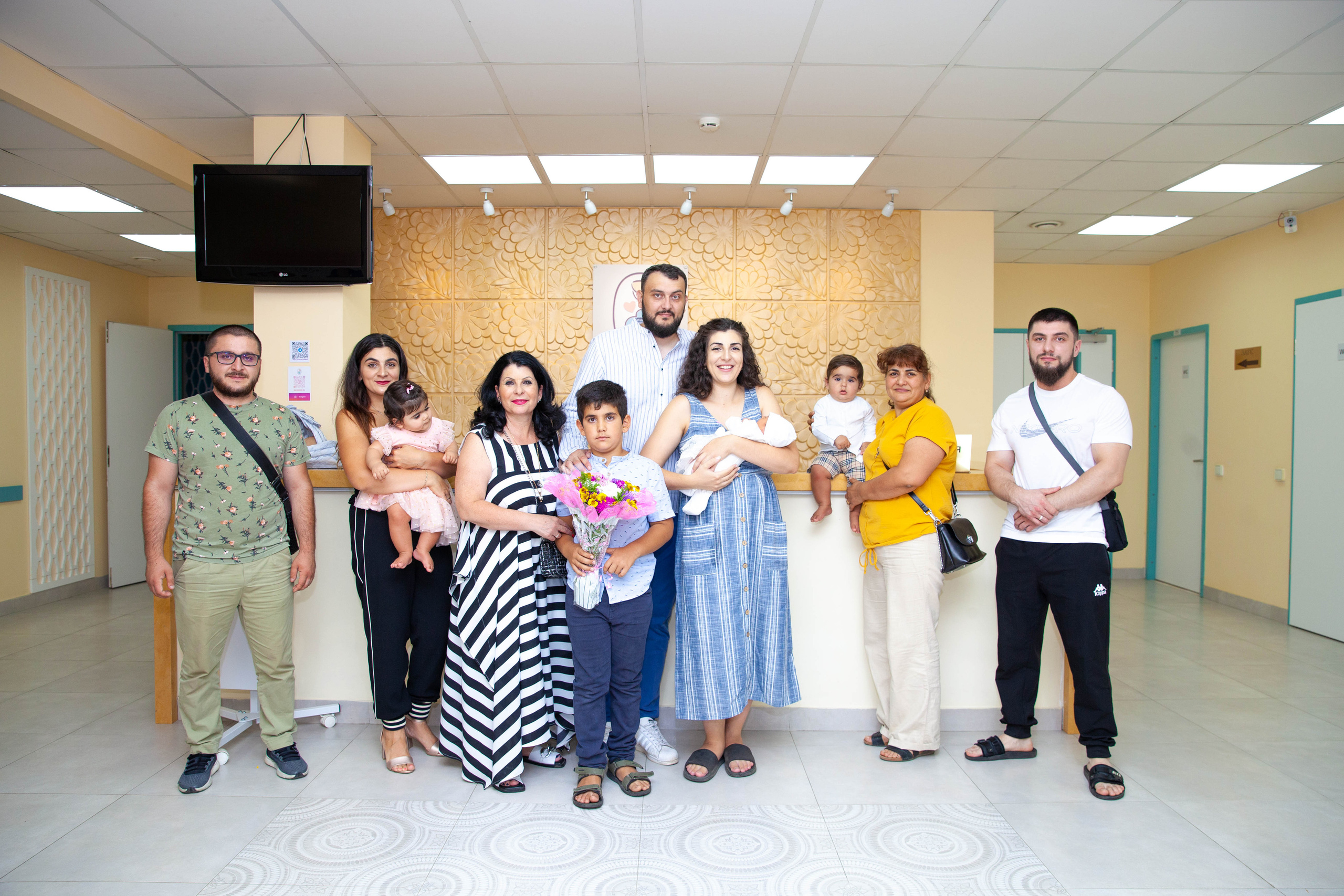 Выписка из Балашихинского роддома. Фотограф в Железнодорожном и Балашихе