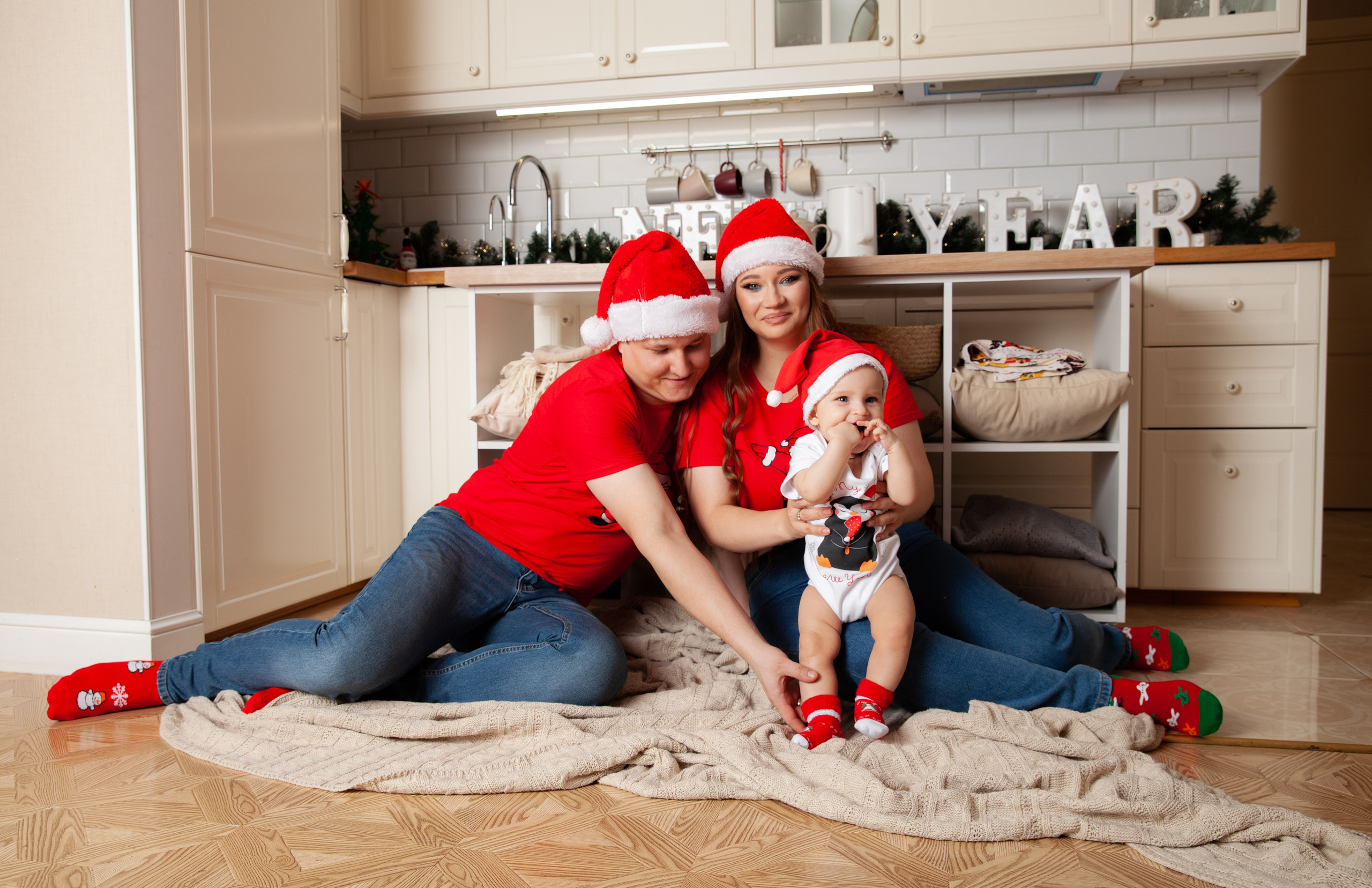 Новогодняя семейная фотосессия для Алины. Фотограф в Железнодорожном и Балашихе
