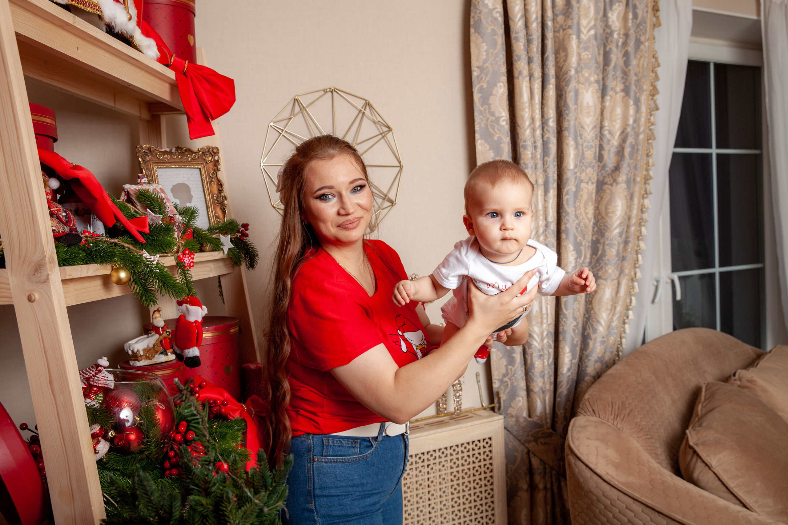 Новогодняя семейная фотосессия для Алины. Фотограф в Железнодорожном и Балашихе