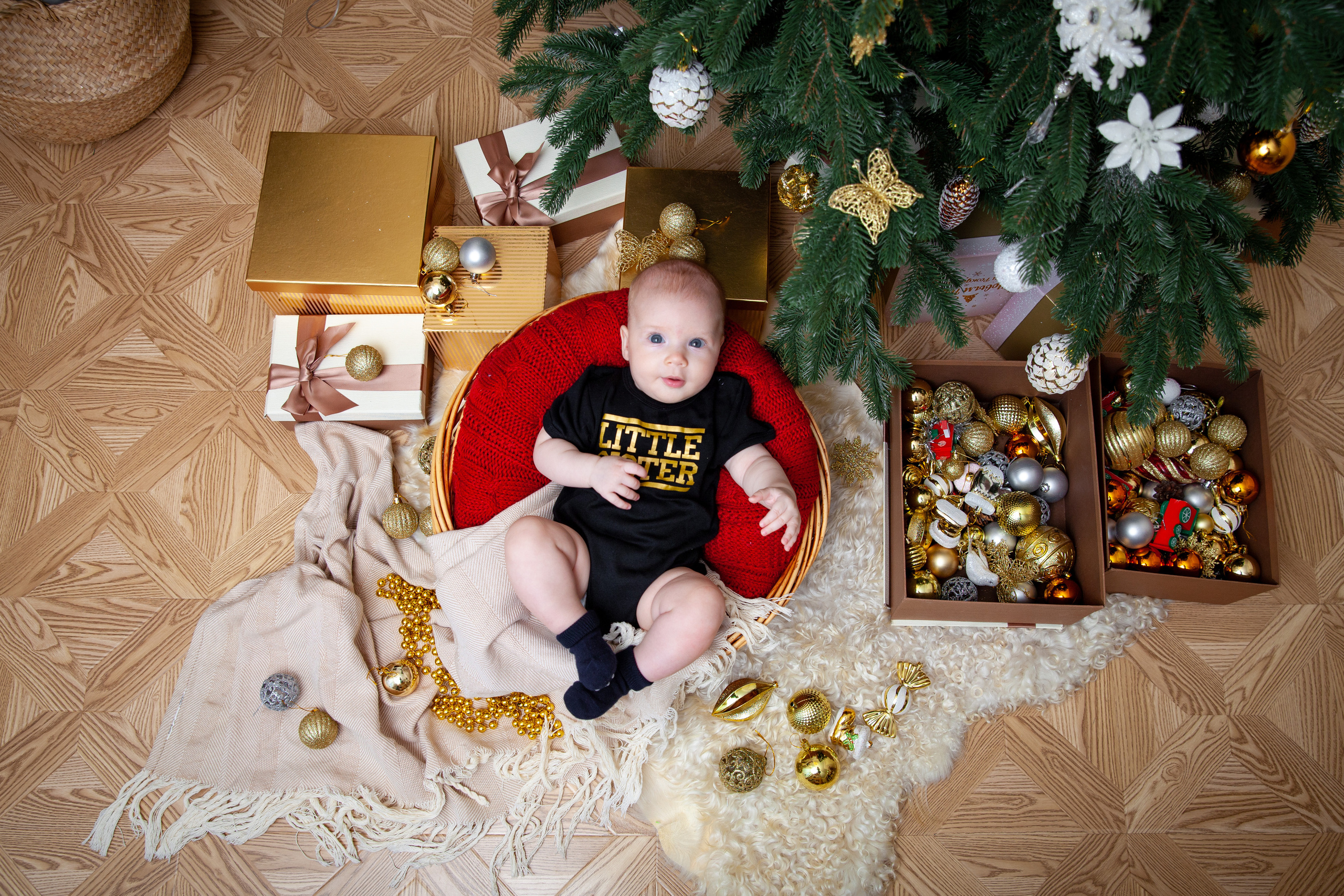 малышка новый год