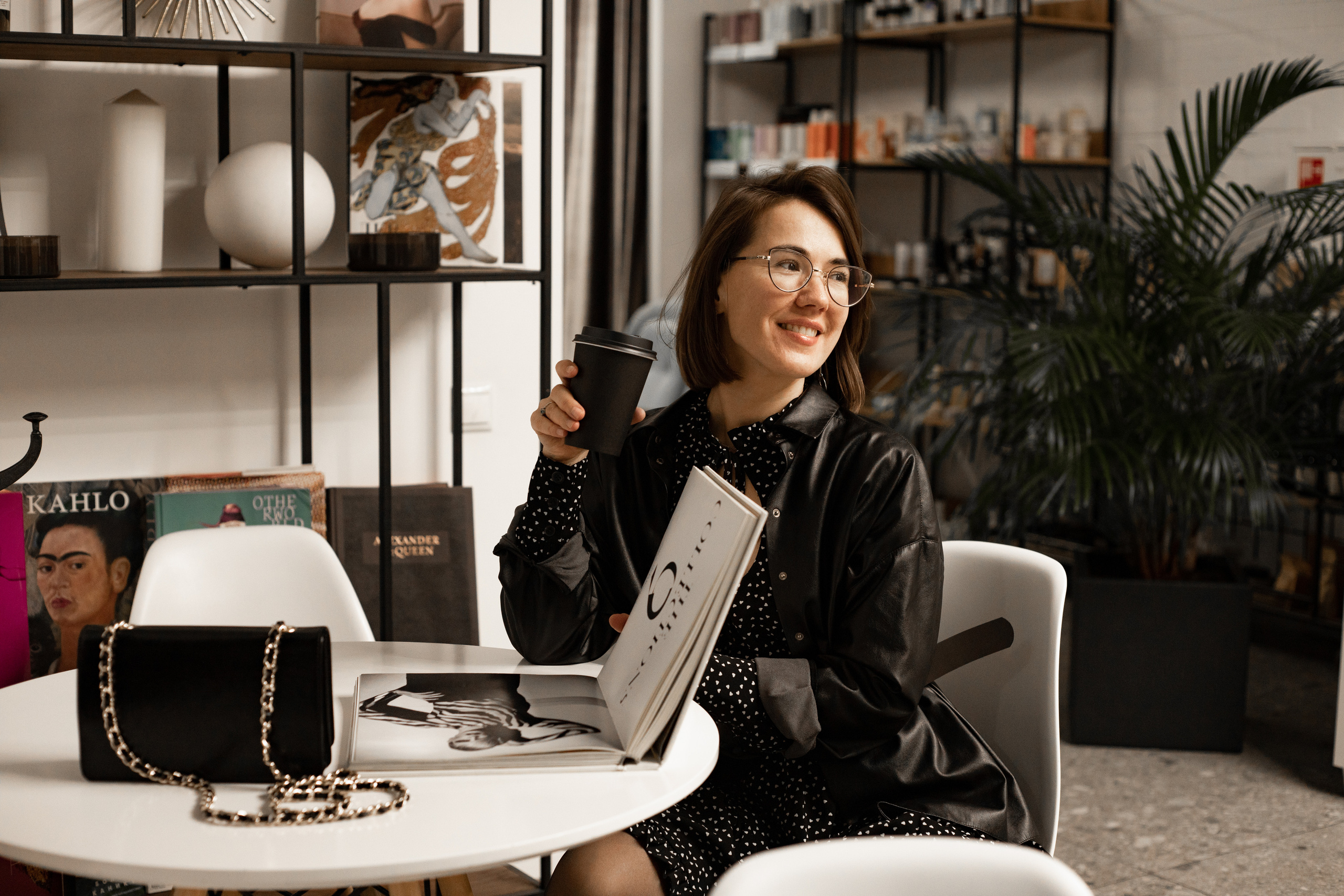 Контент-фотосессия для Анастасии. Фотограф в Железнодорожном и Балашихе