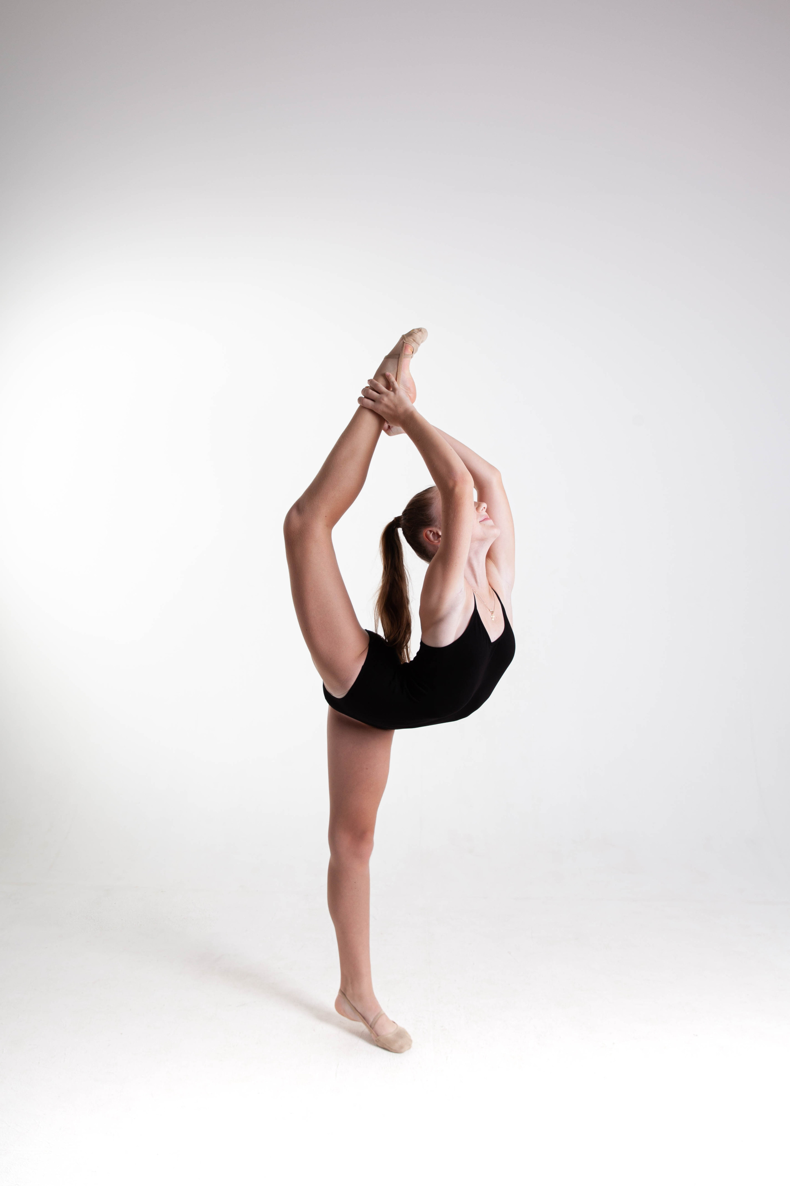 Фотосессия портфолио для гимнасток. Фотограф в Железнодорожном и Балашихе