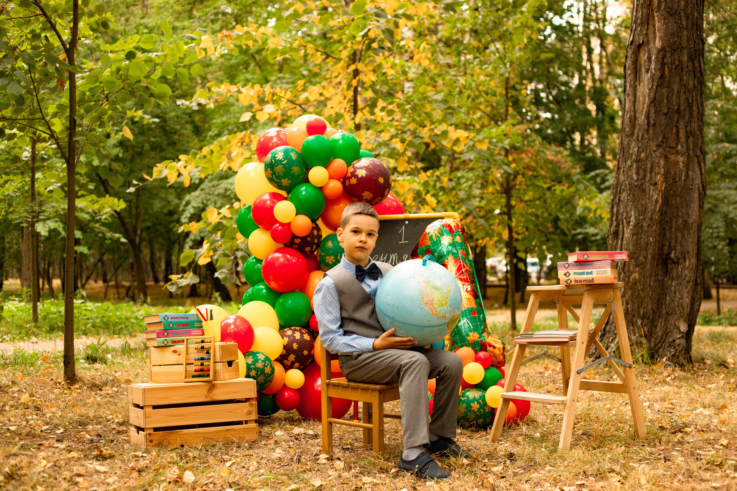 Школьная фотосессия по случаю 1 сентября. Фотограф в Железнодорожном и Балашихе