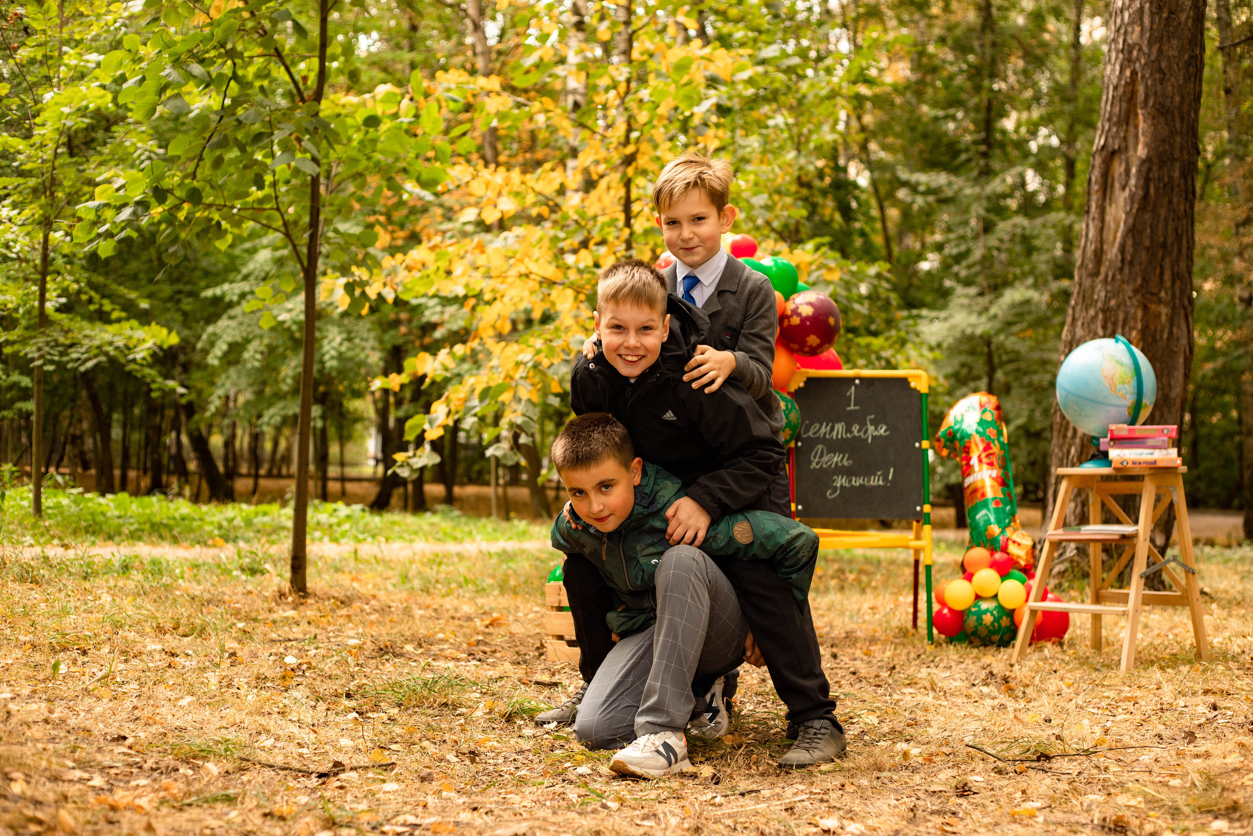 Школьная фотосессия по случаю 1 сентября. Фотограф в Железнодорожном и Балашихе