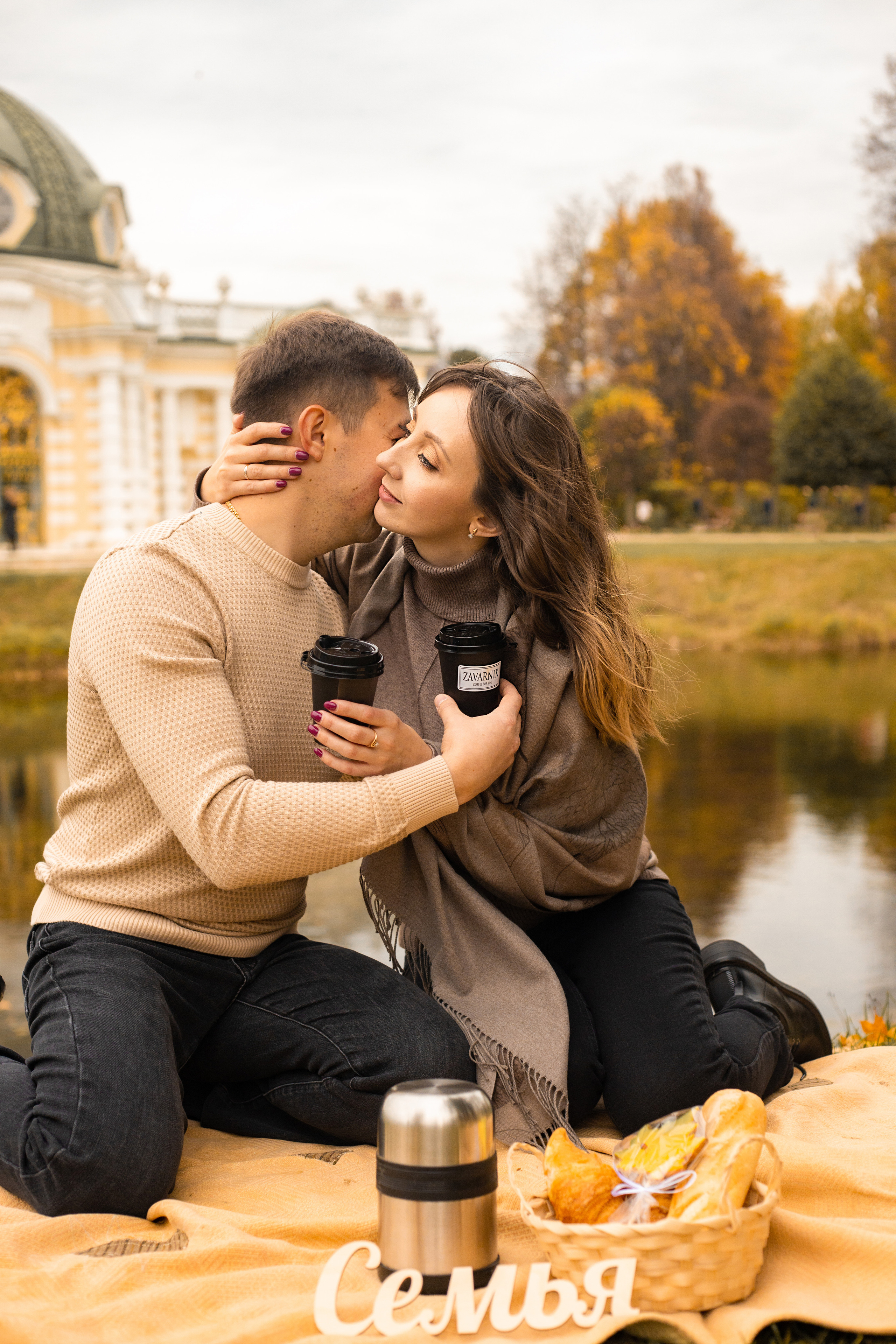 Семейная фотосессия в парке Кусково. Фотограф в Железнодорожном и Балашихе