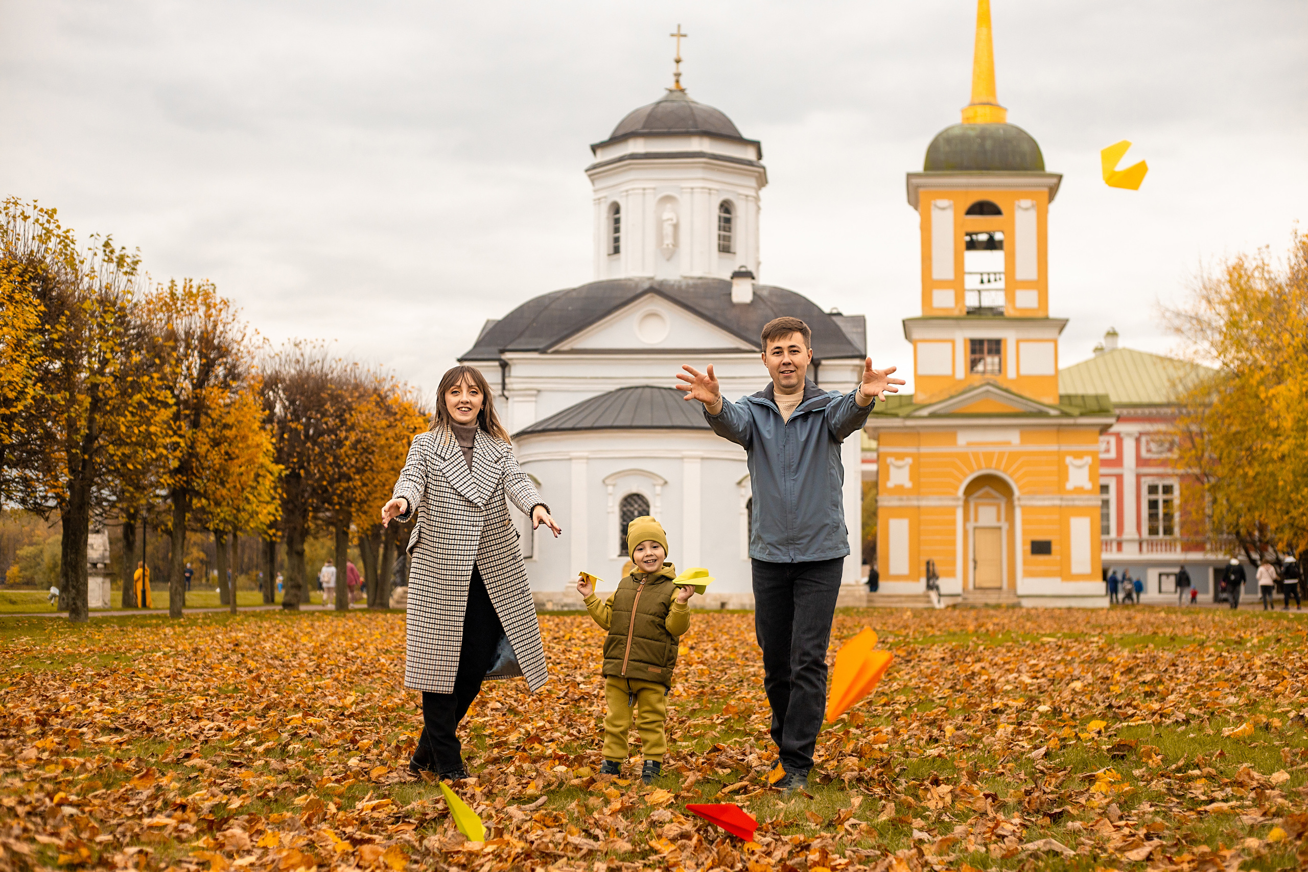Семейная фотосессия в парке Кусково. Фотограф в Железнодорожном и Балашихе