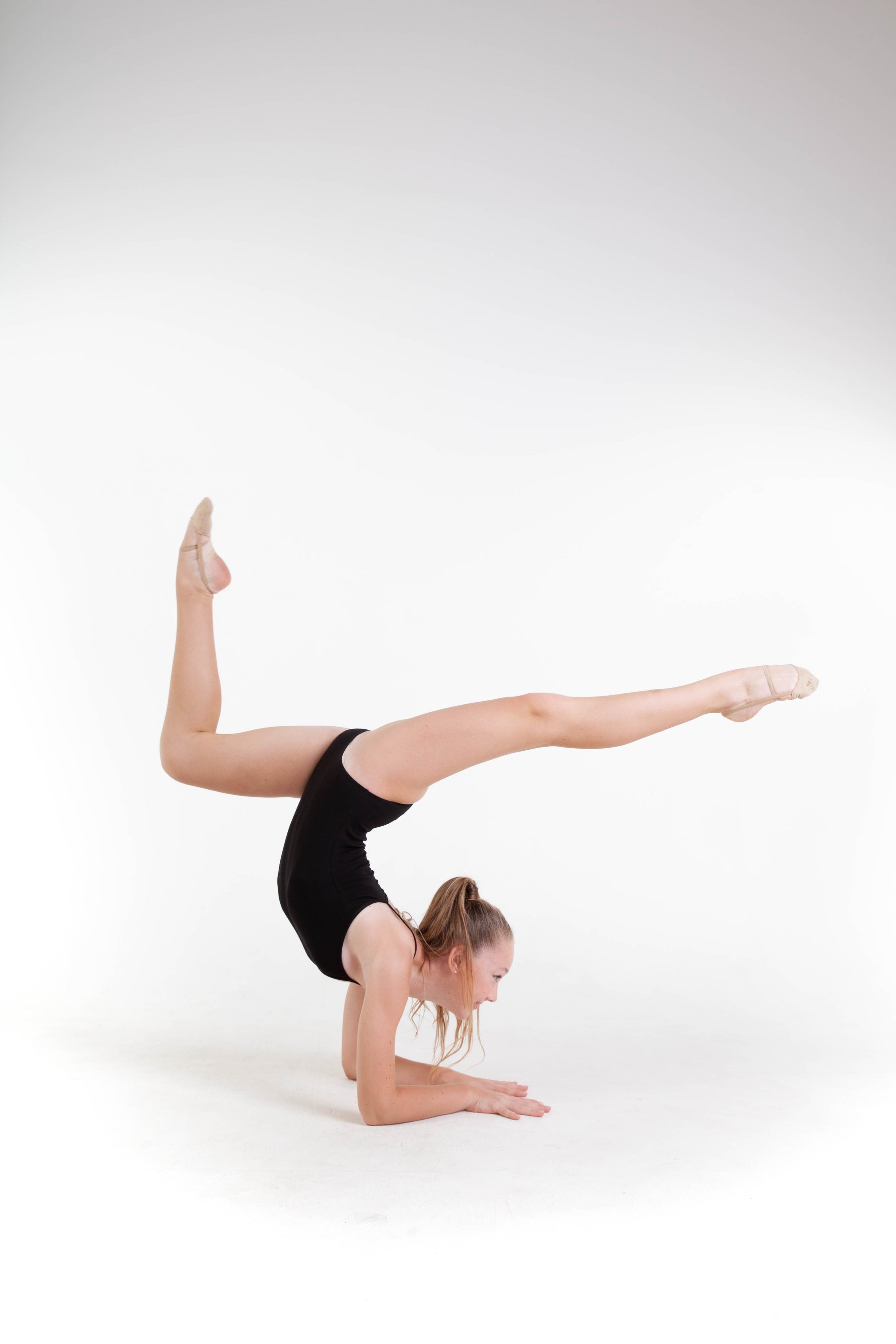 Фотосессия портфолио для гимнасток. Фотограф в Железнодорожном и Балашихе