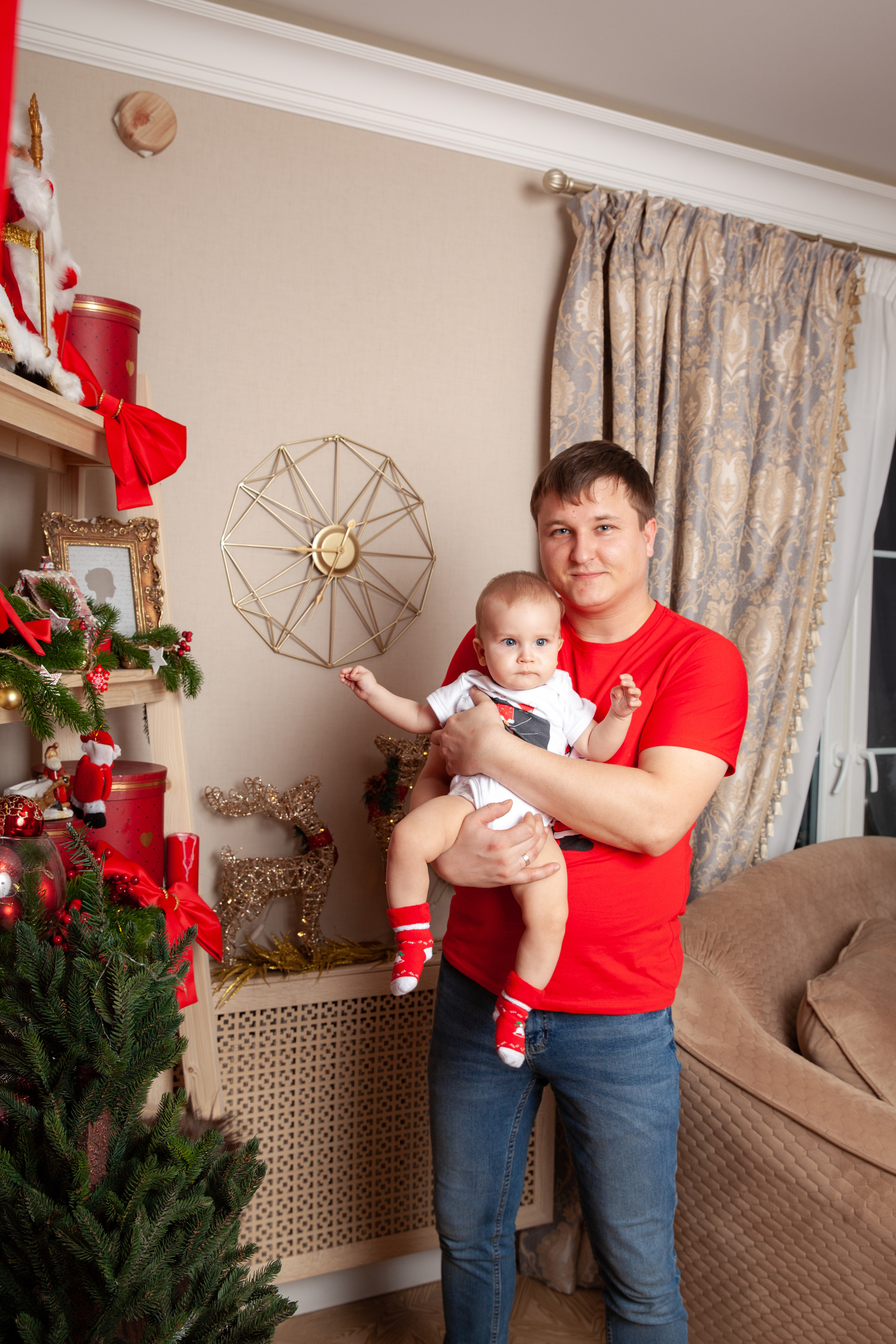 Новогодняя семейная фотосессия для Алины. Фотограф в Железнодорожном и Балашихе