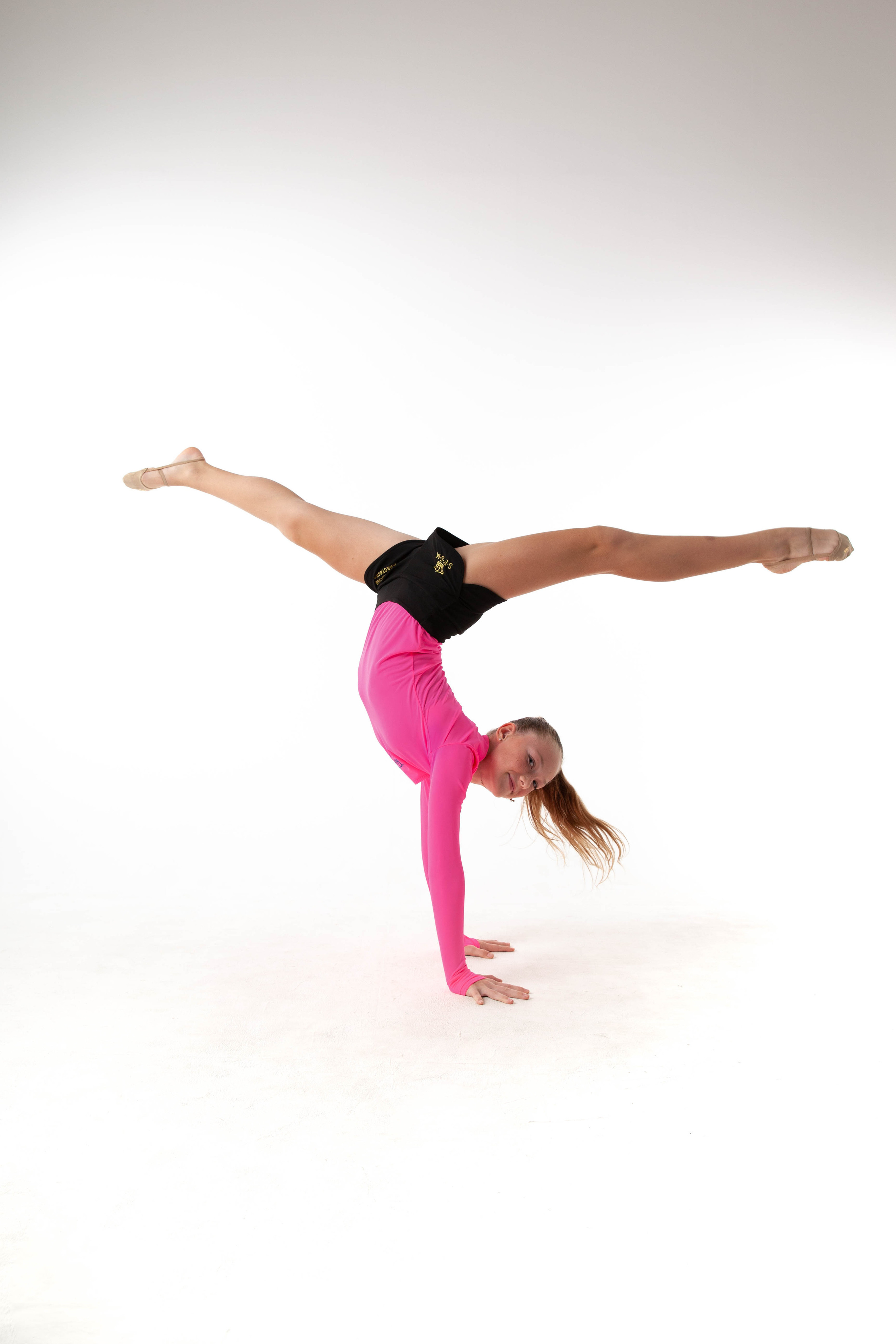 Фотосессия портфолио для гимнасток. Фотограф в Железнодорожном и Балашихе