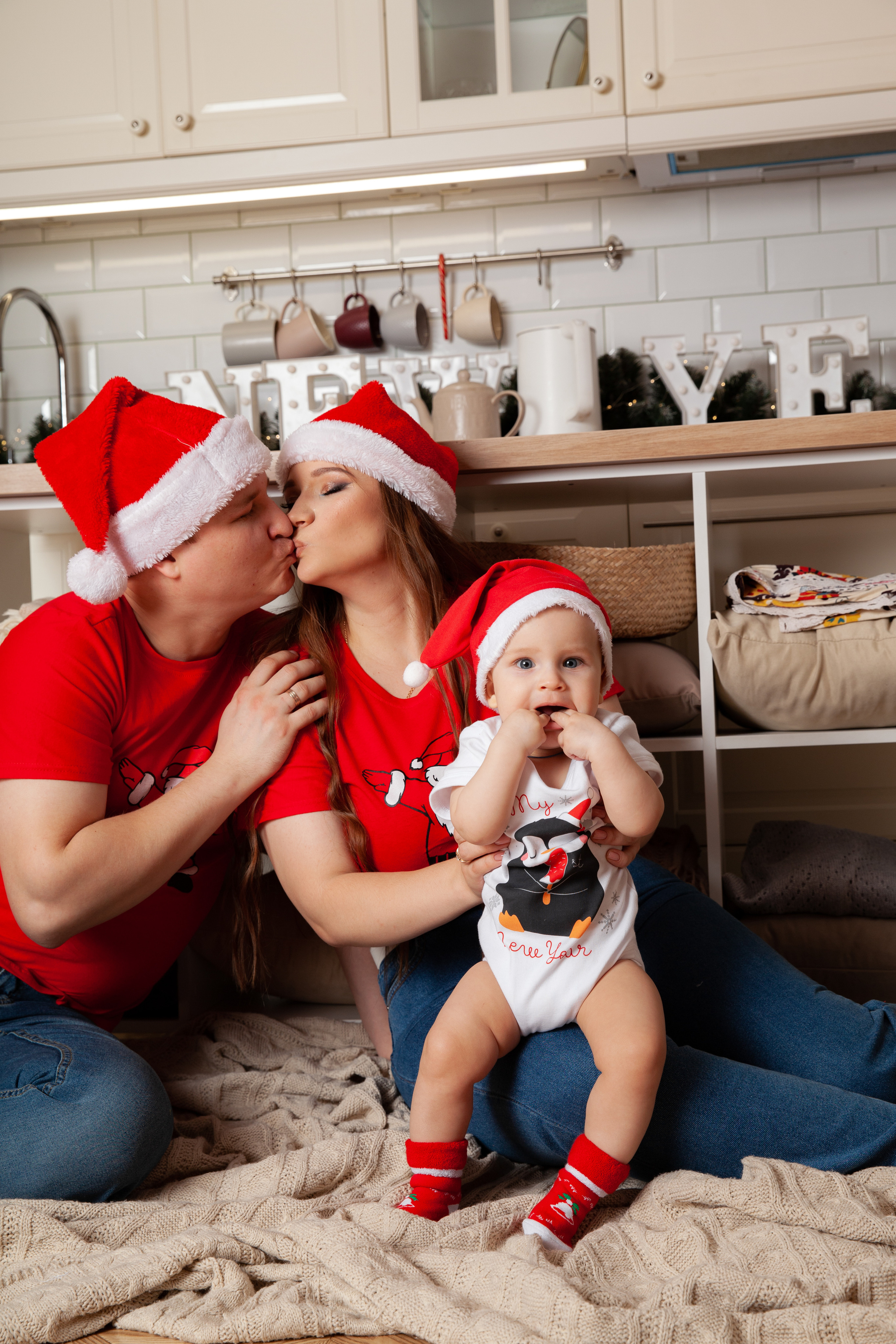 Новогодняя семейная фотосессия для Алины. Фотограф в Железнодорожном и Балашихе