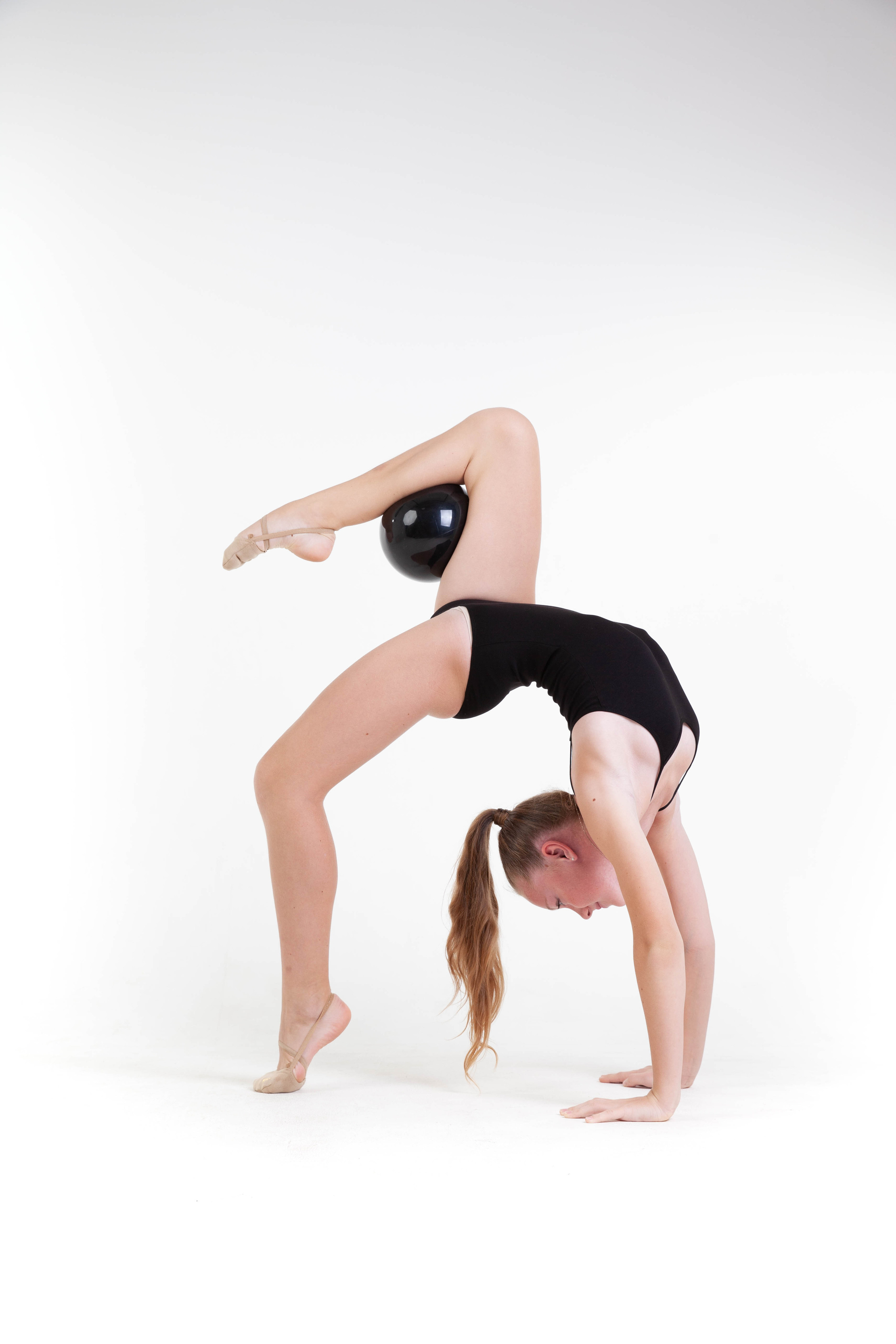 Фотосессия портфолио для гимнасток. Фотограф в Железнодорожном и Балашихе