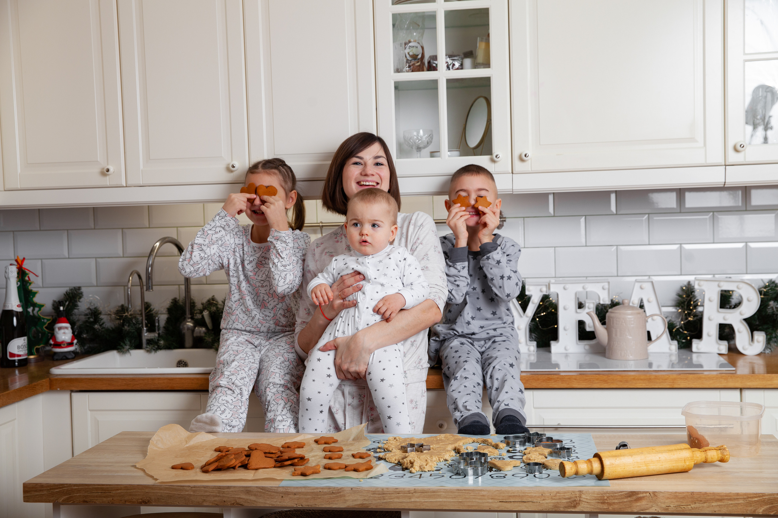Весёлая фотосессия с пряниками. Фотограф в Железнодорожном и Балашихе