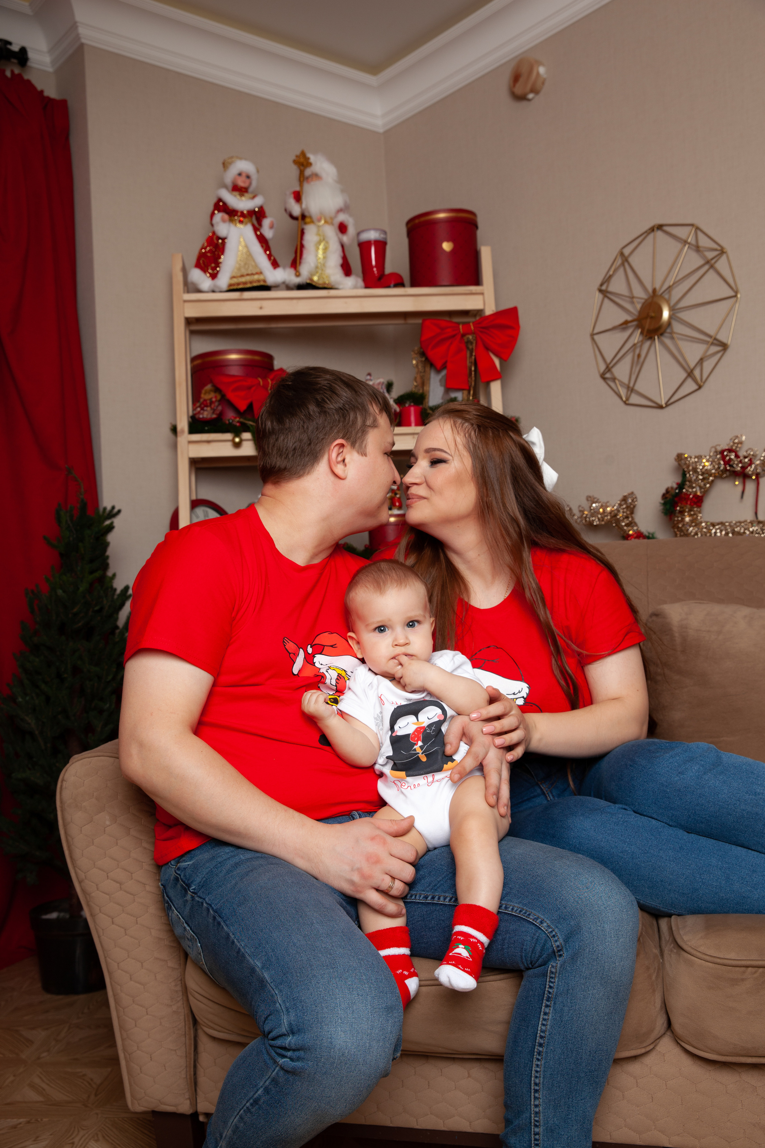 Новогодняя семейная фотосессия для Алины. Фотограф в Железнодорожном и Балашихе