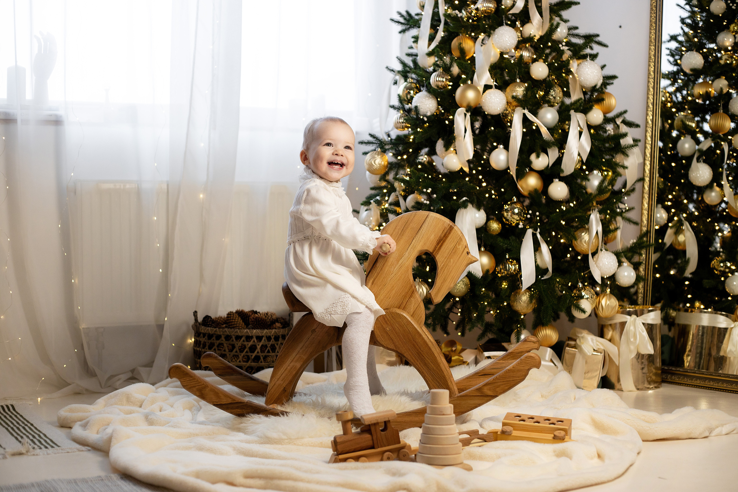 новогодняя лошадка