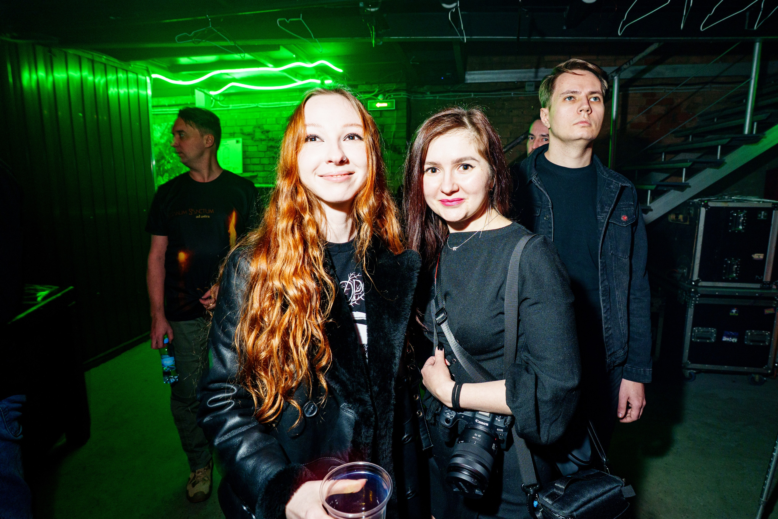 Inside the Rain|Ласточка. Концертный и репортажный фотограф в Санкт-Петербурге Слава Пахомов