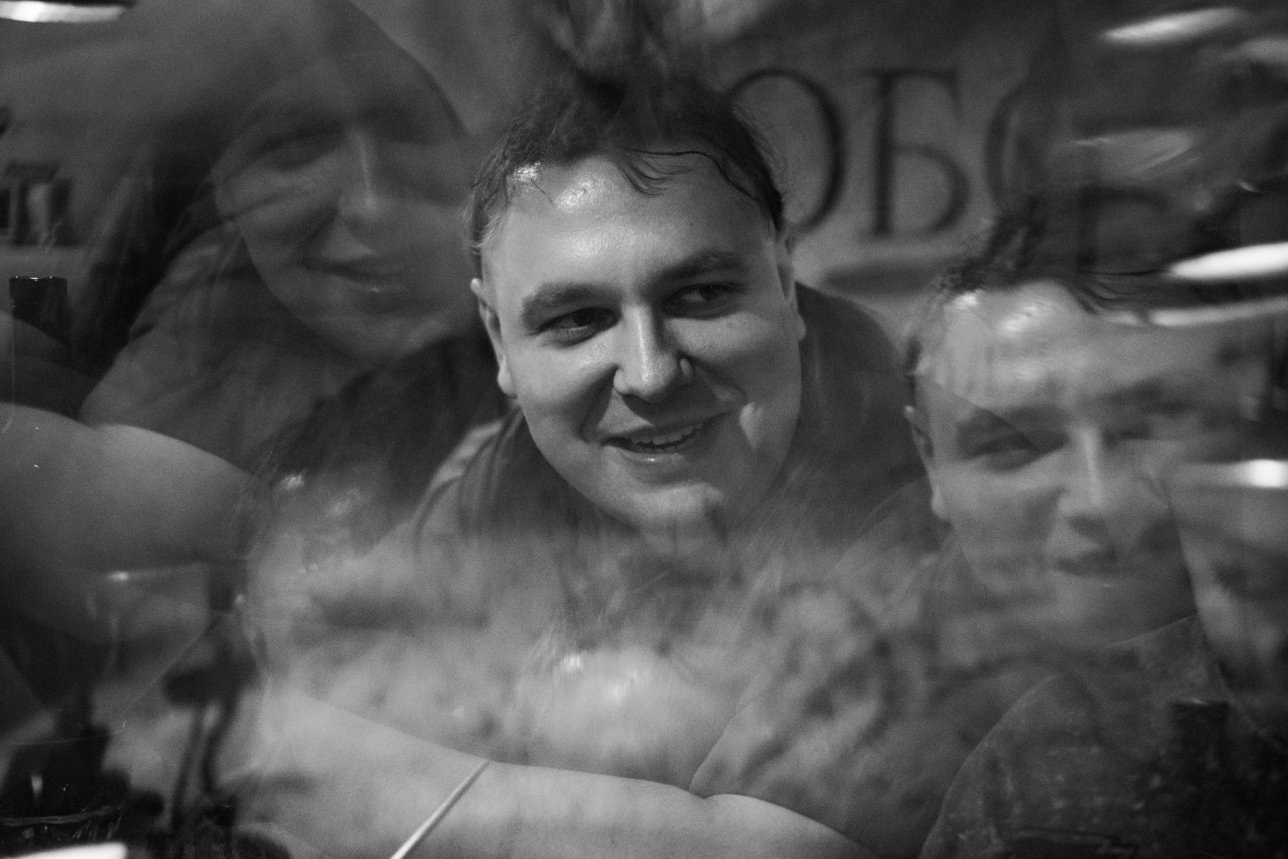 Гостевая смена Бара разбитых сердец в баре Обормоты. Концертный и репортажный фотограф в Санкт-Петербурге Слава Пахомов