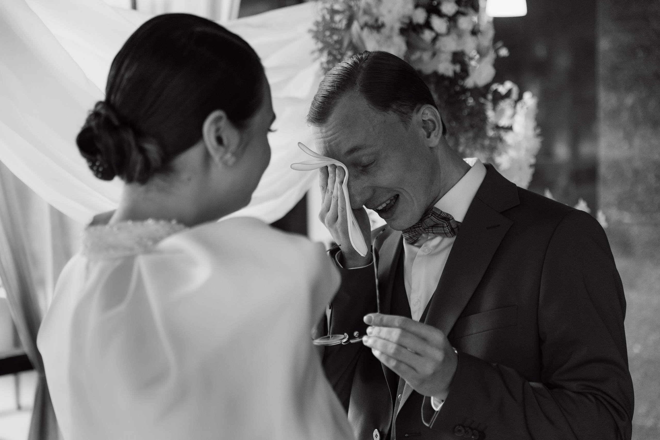 Свадебные серии — портфолио Эдуарда Смирнова | Живые эмоции и стильные кадры. Свадебный фотограф в Нижнем Новгороде — Эдуард Смирнов