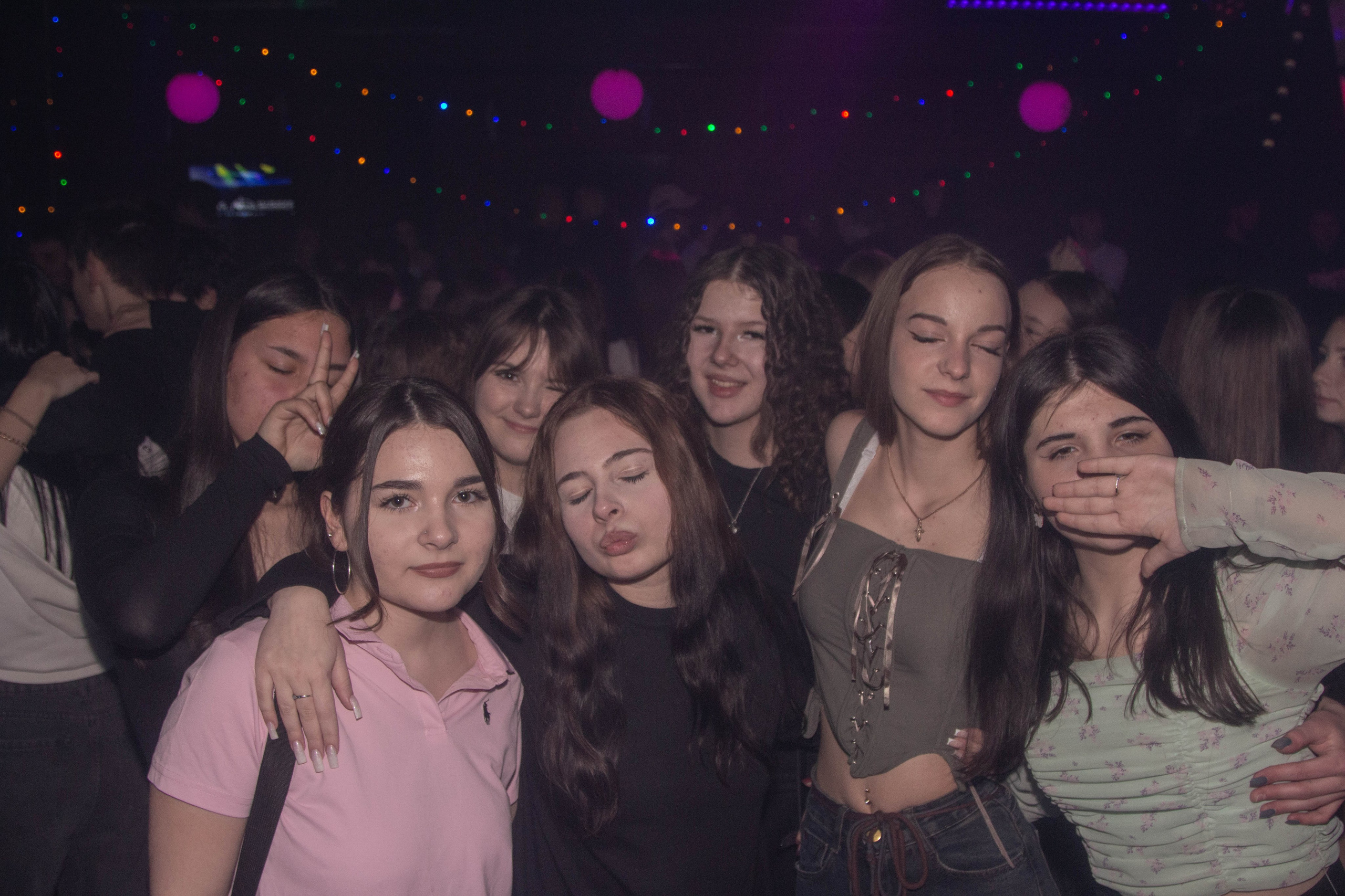 Клуб Serdce. Ладно