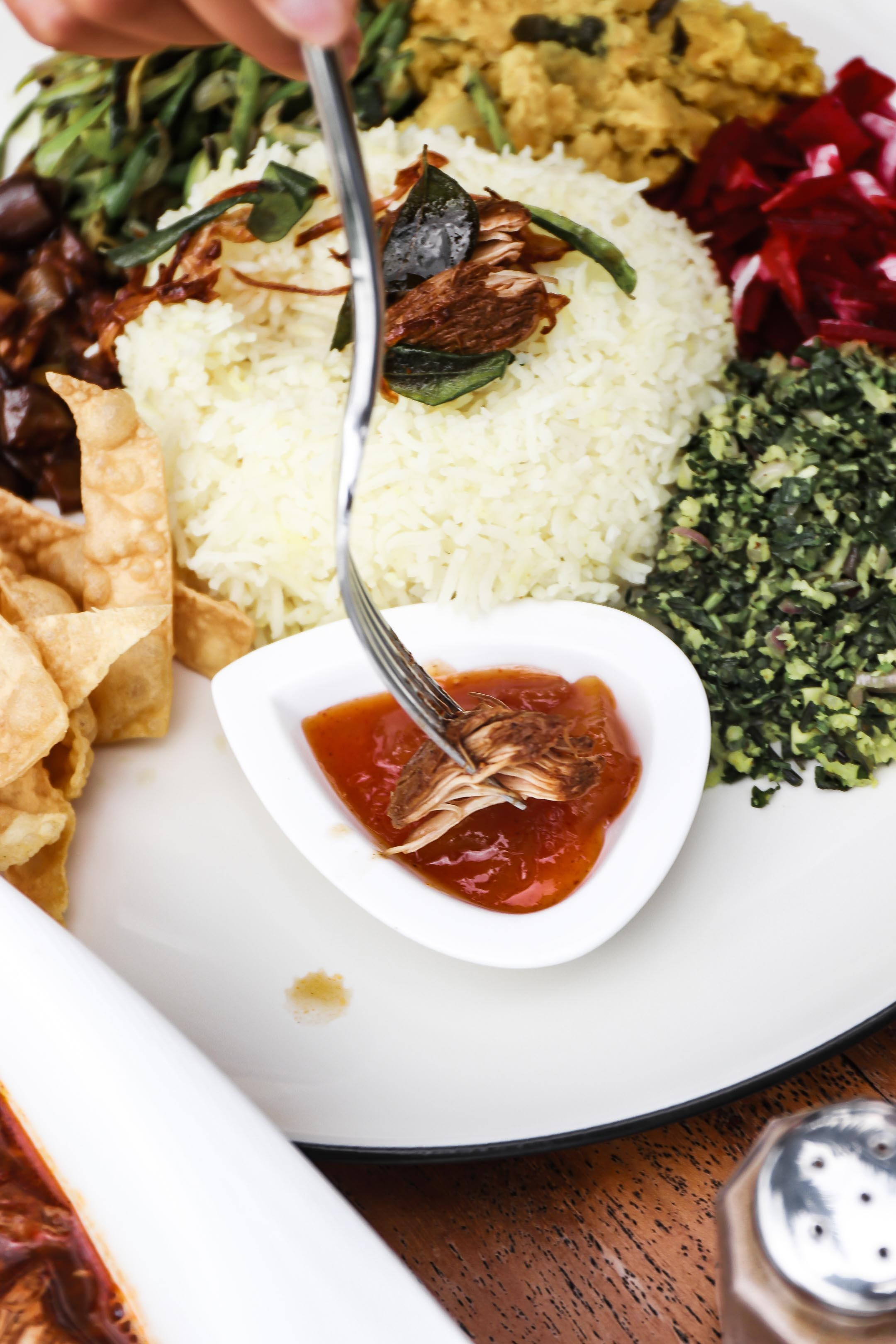 Отель и ресторан район Мидигама. Фотограф на Шри-Ланке