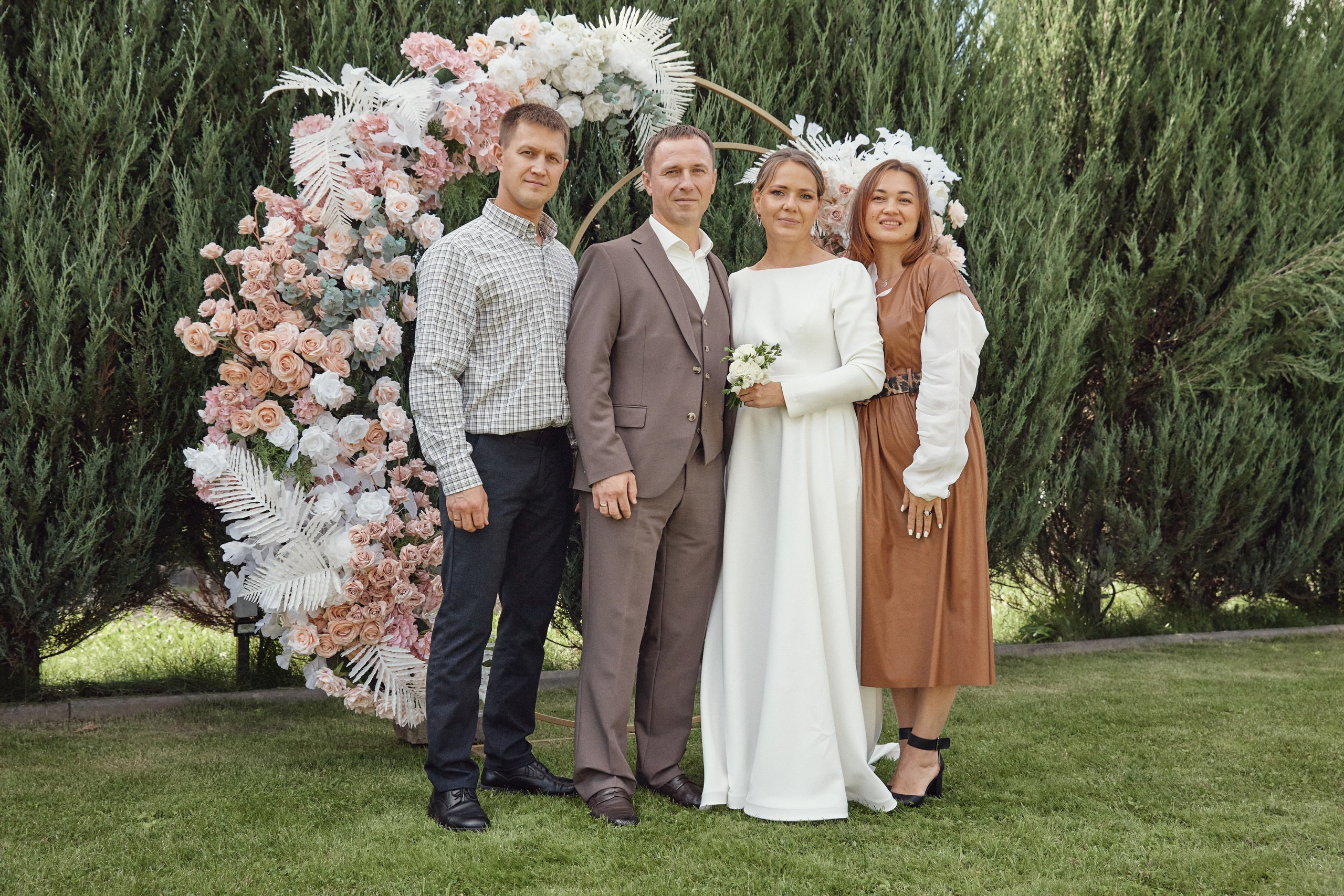 Счастье здесь. Свадебный фотограф Антон Артюшин. Работаю в Нижнем Новгороде и Москве