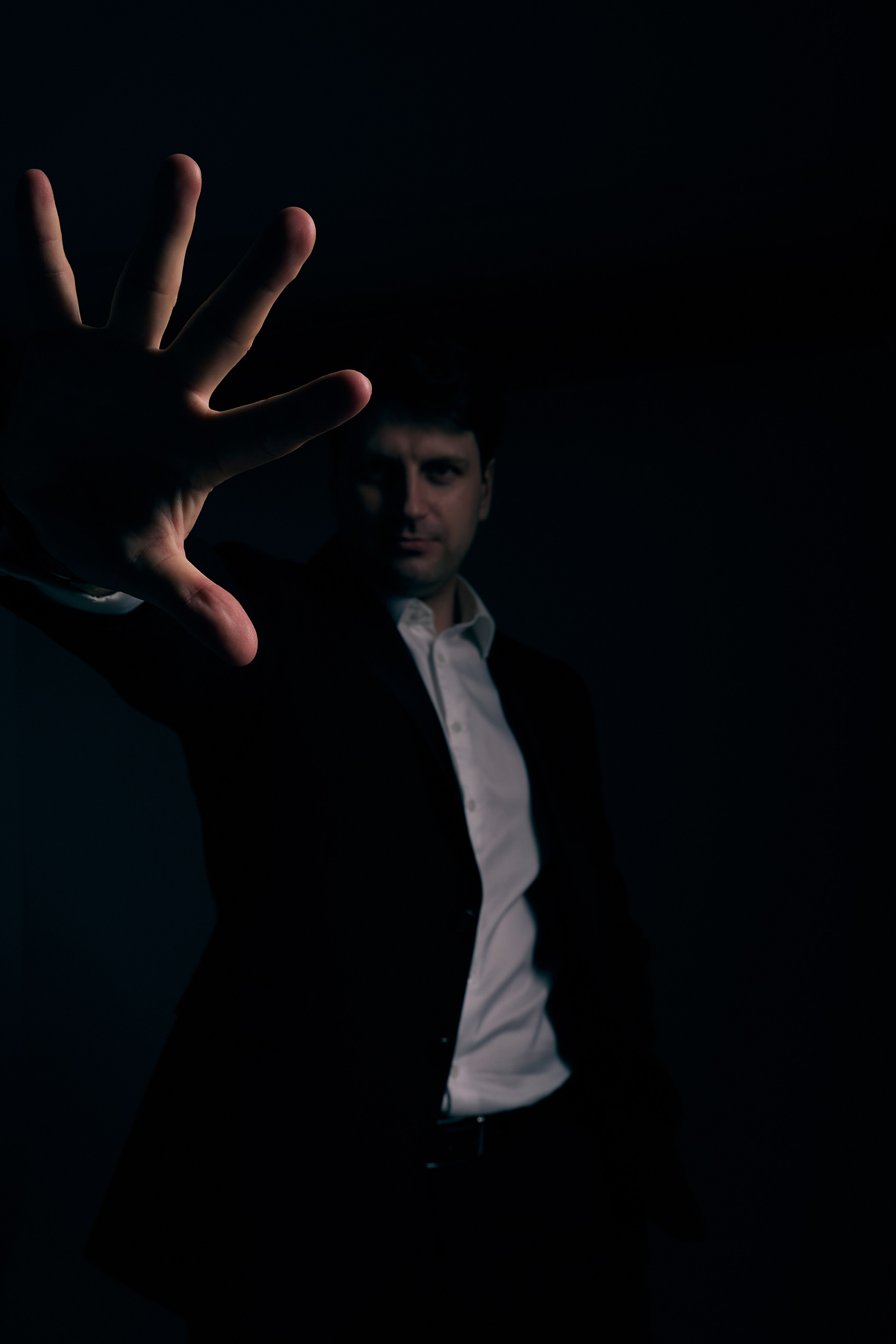 Контент-съёмка для ведущего мероприятий Дениса Егорова