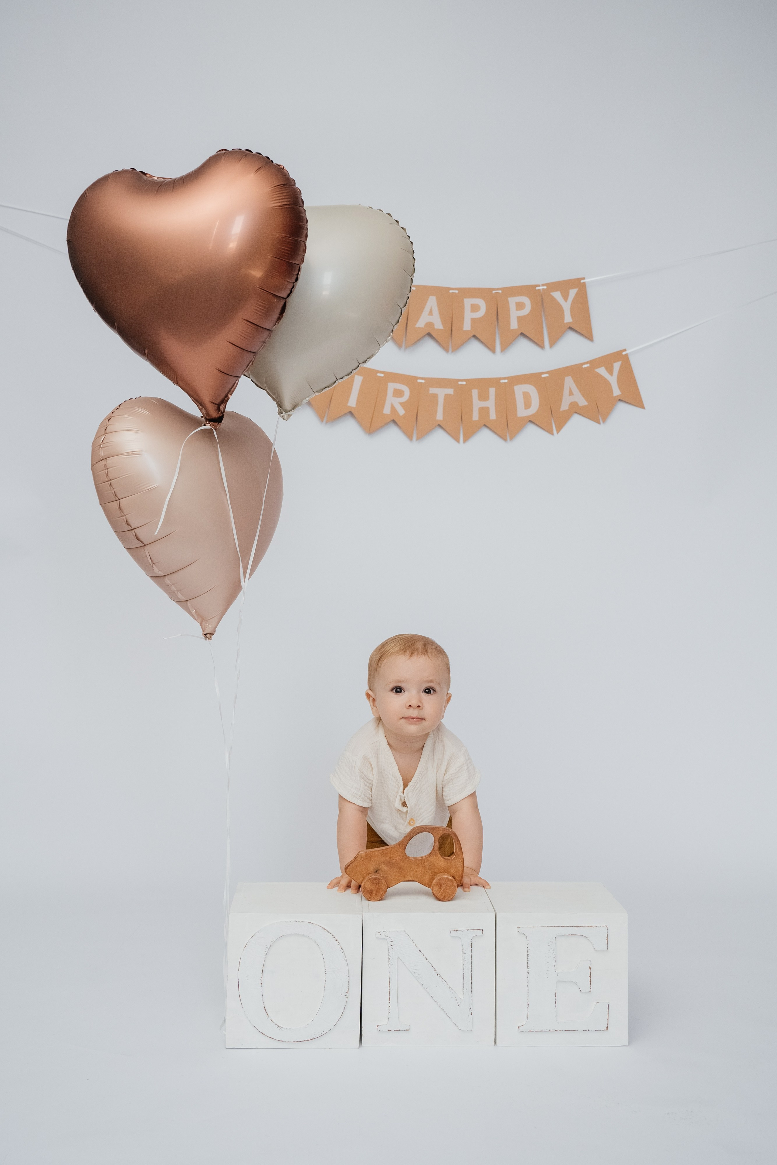 Детский гардероб. Лана Абрамян-Фотограф новорожденных и беременных в Новороссийске Анапе