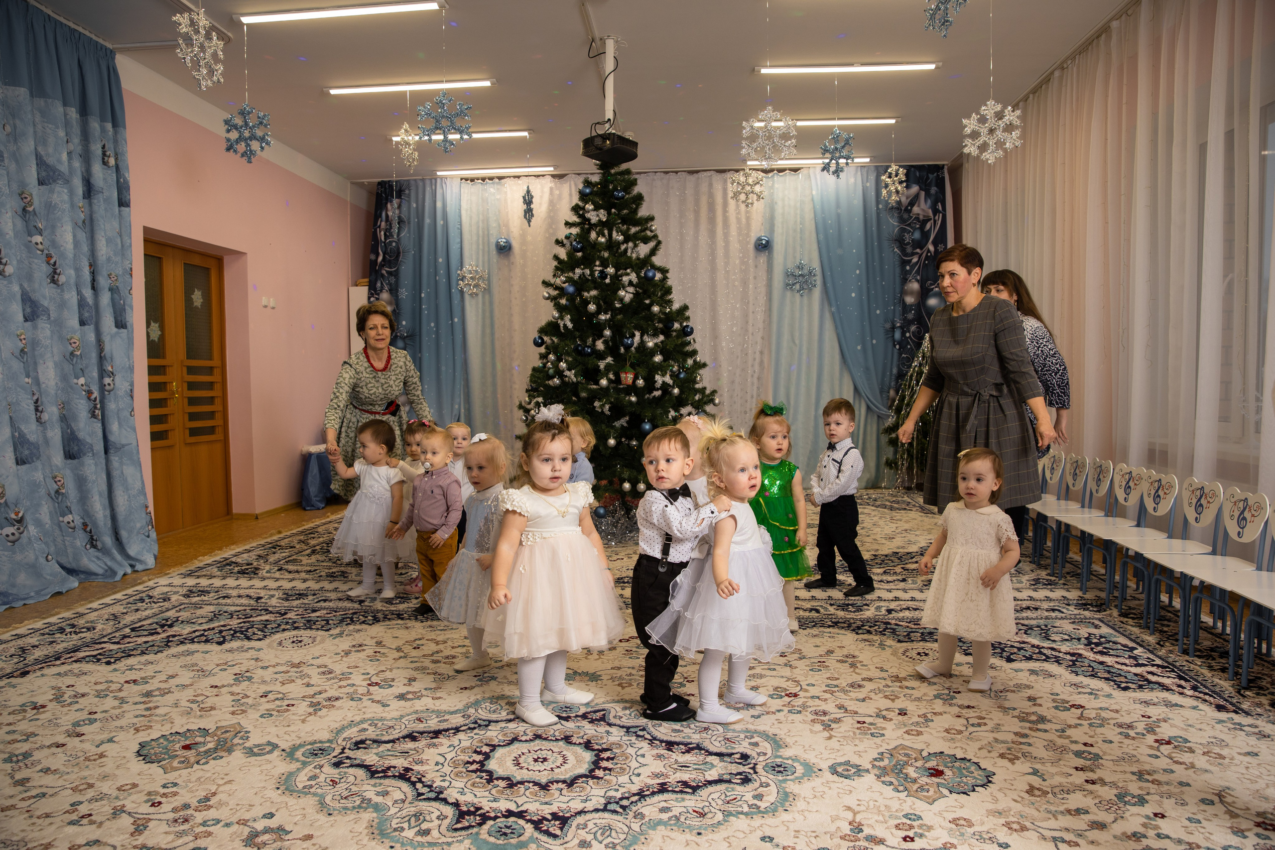 Новогодний утренник Успех. Фотограф в Железнодорожном и Балашихе