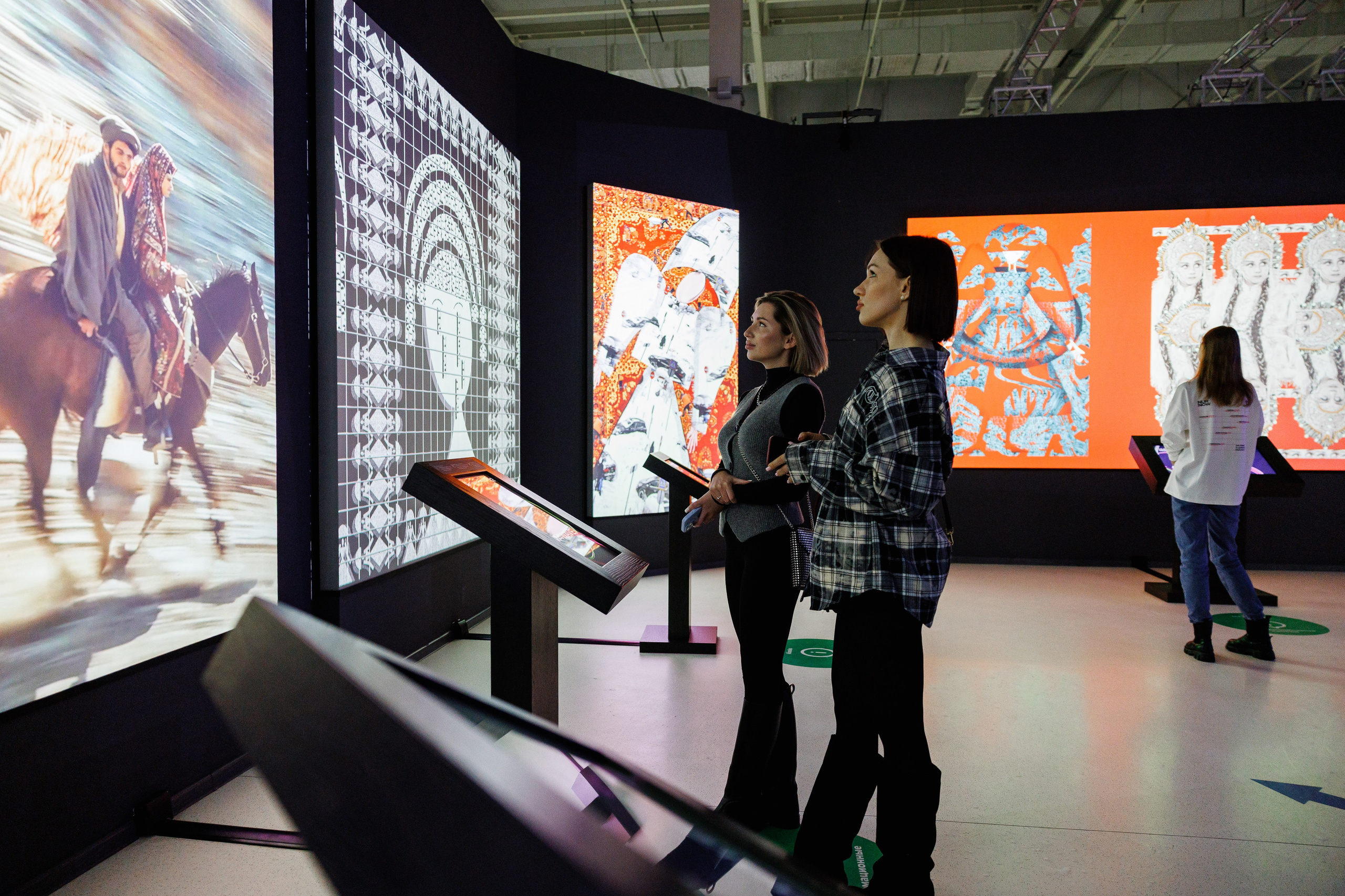 NUR NOW | Выставка цифрового искусства. Фотограф Ставрополь Петр Голубенко