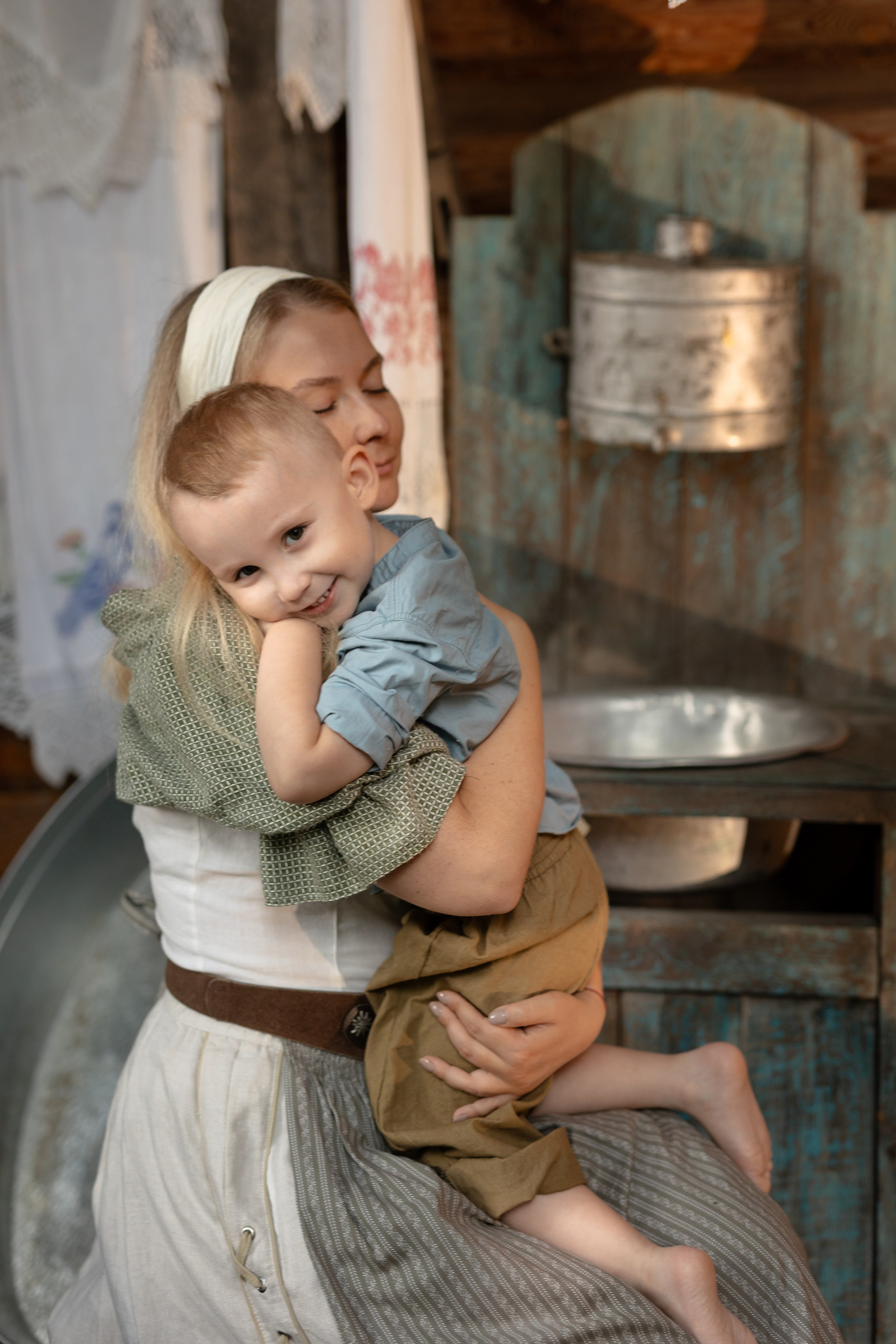 Kirja. Главная