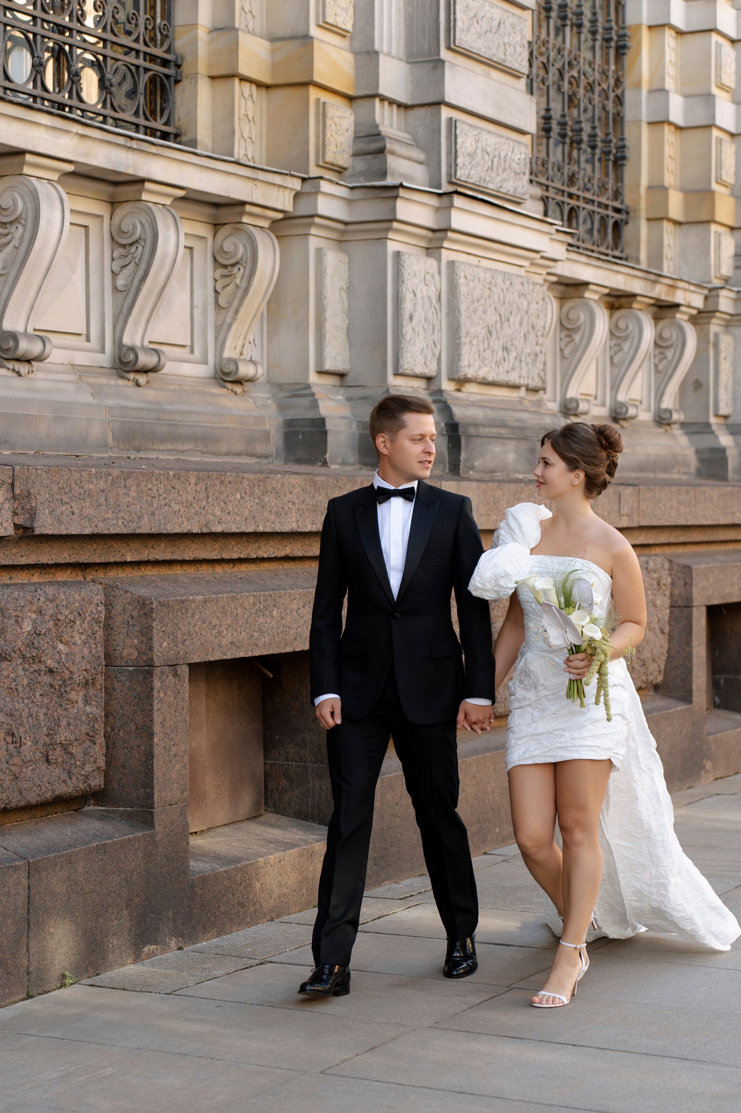 Настя и Лёша. Прогулка по Питеру. Катер. На цифру и плёнку. Свадебный фотограф Катерина Чулкова