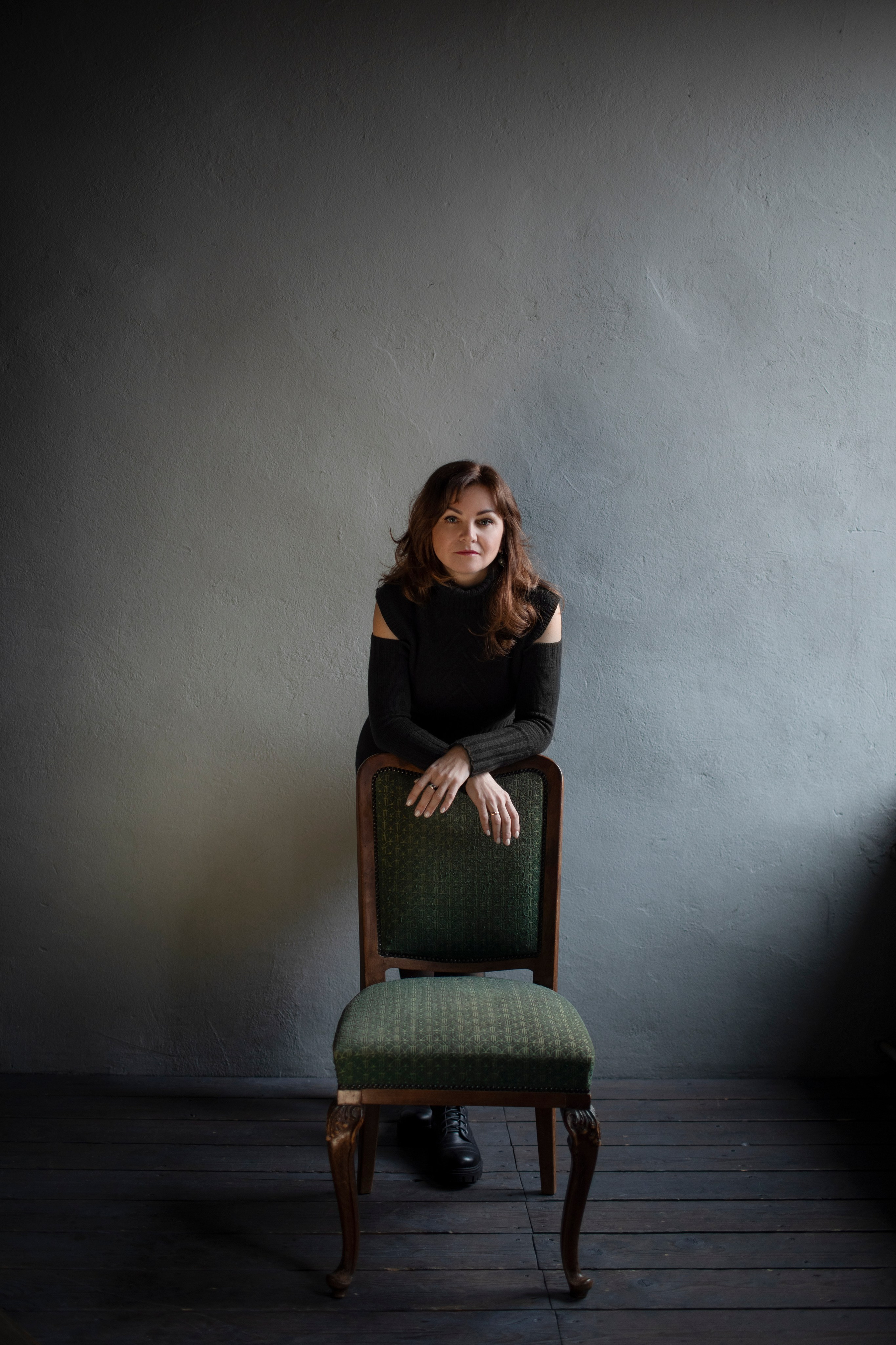 Чёрное пальто/фотодень. Фотограф в Санкт-Петербурге