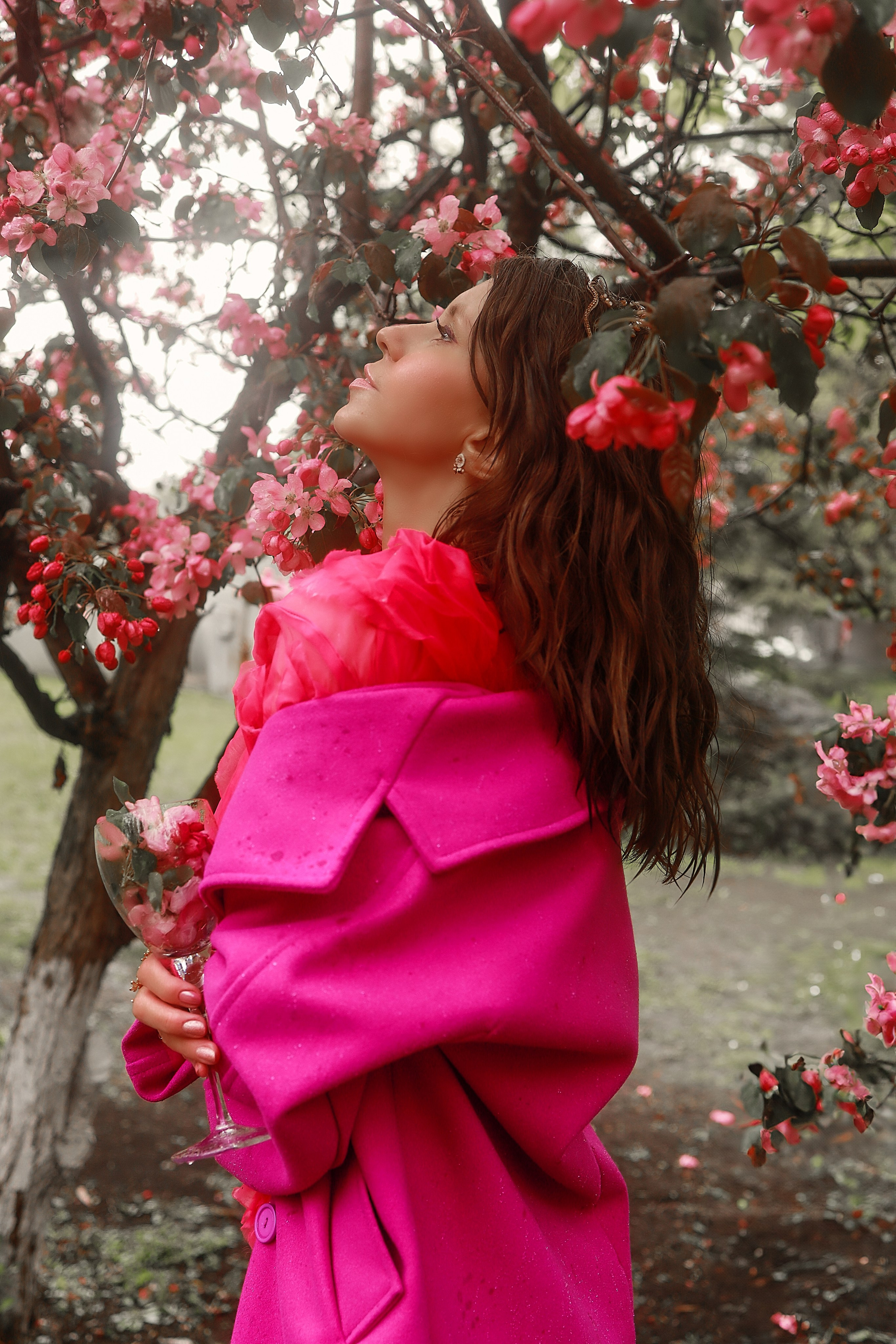 Фотосессия в Сакуре под дождем. Иванова Ирина Свадебный и семейный фотограф г. Уфа