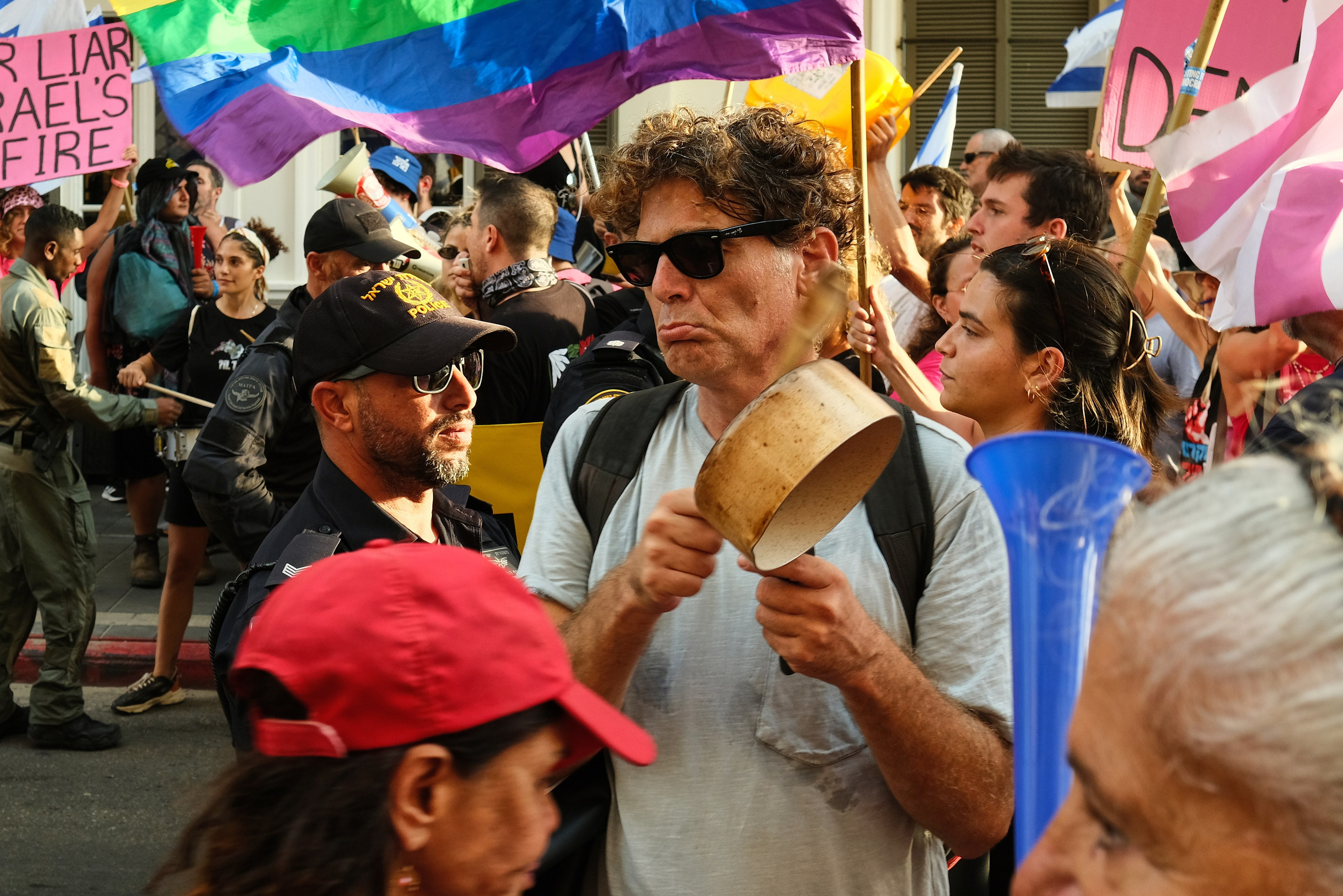 Репортаж с протеста в Тель-Авиве | Филипп Линзин. Репортажный и портретный фотограф в Санкт-Петербурге Филипп Линзин