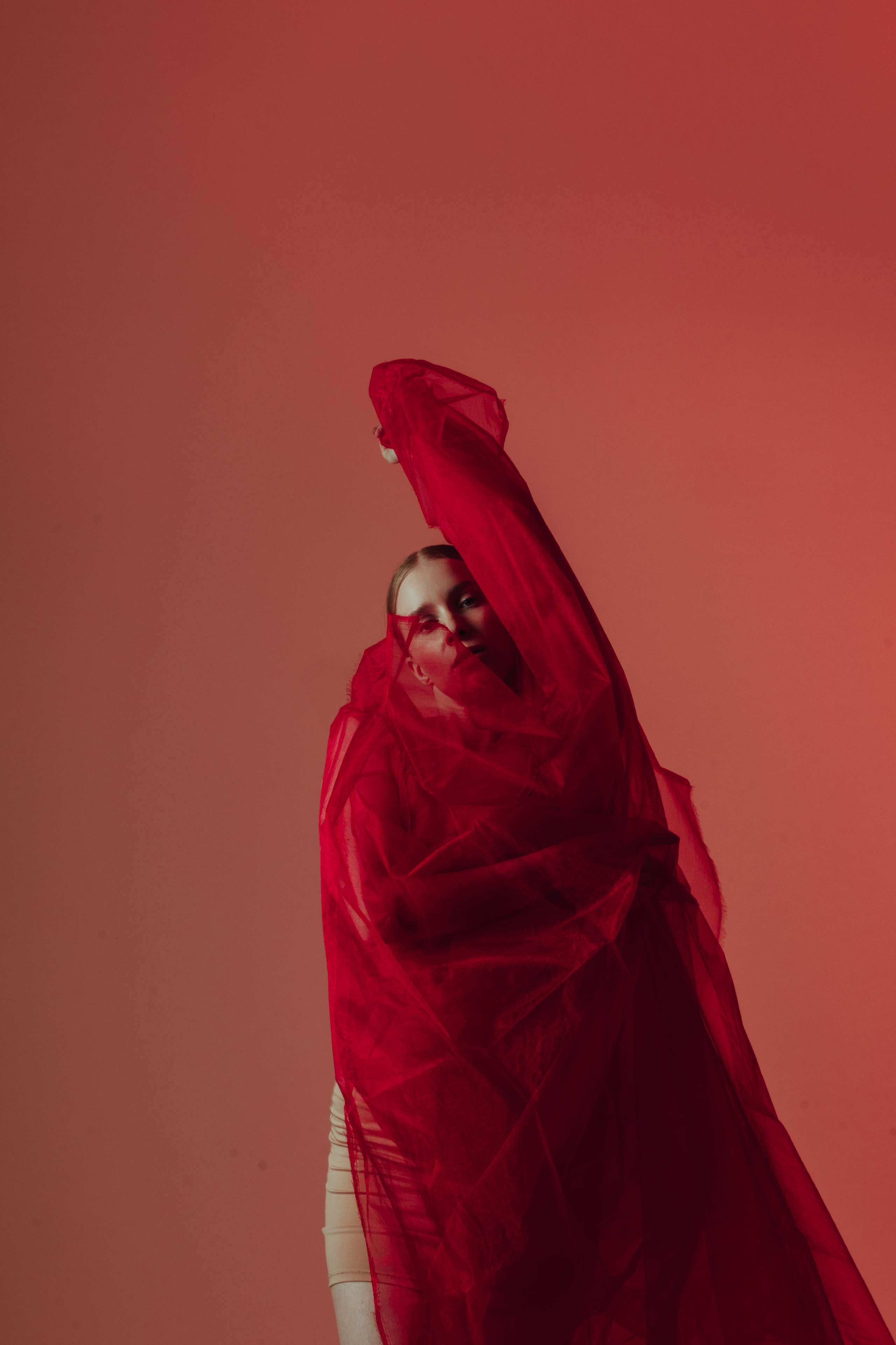 Iri creative photo. Фотограф продюсер съемок Йолдыз Плетнева