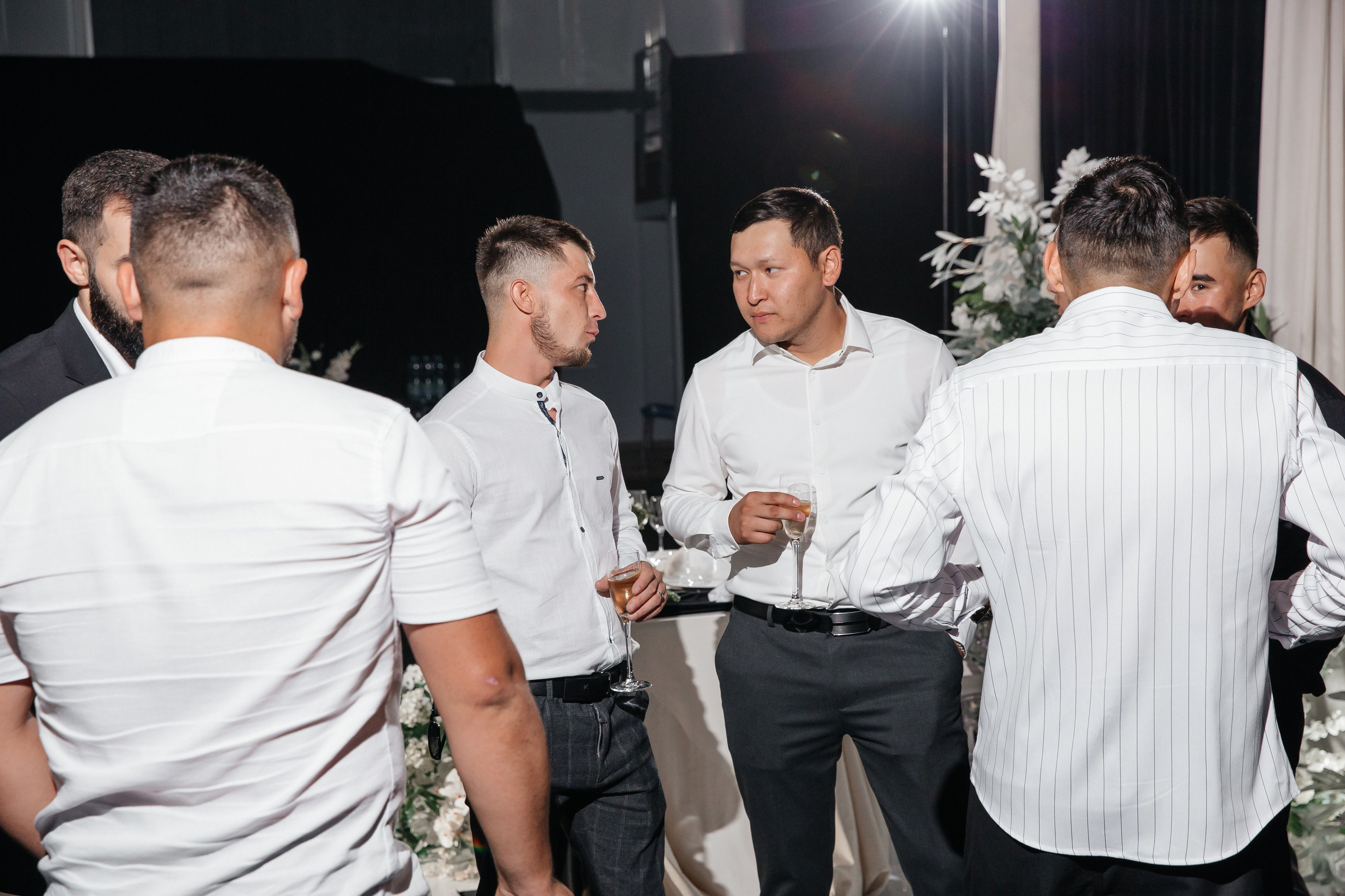 Уютная свадьба — Аскар и Катя на Марсовом поле. Свадебный фотограф в Оренбурге Илья Володьков