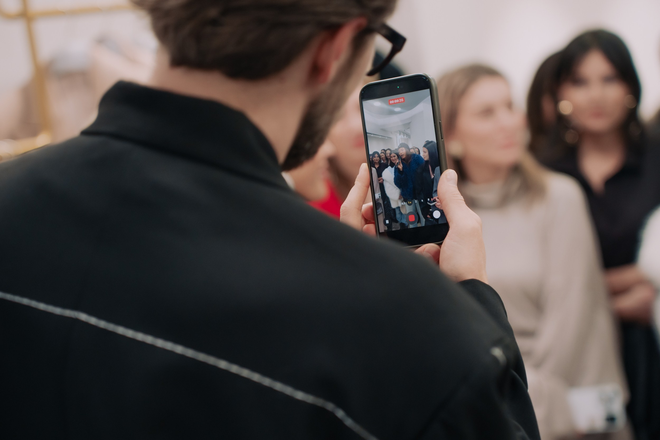 Открытие магазина PFM. Портретный и репортажный фотограф в Санкт-Петербурге Максим Пашков