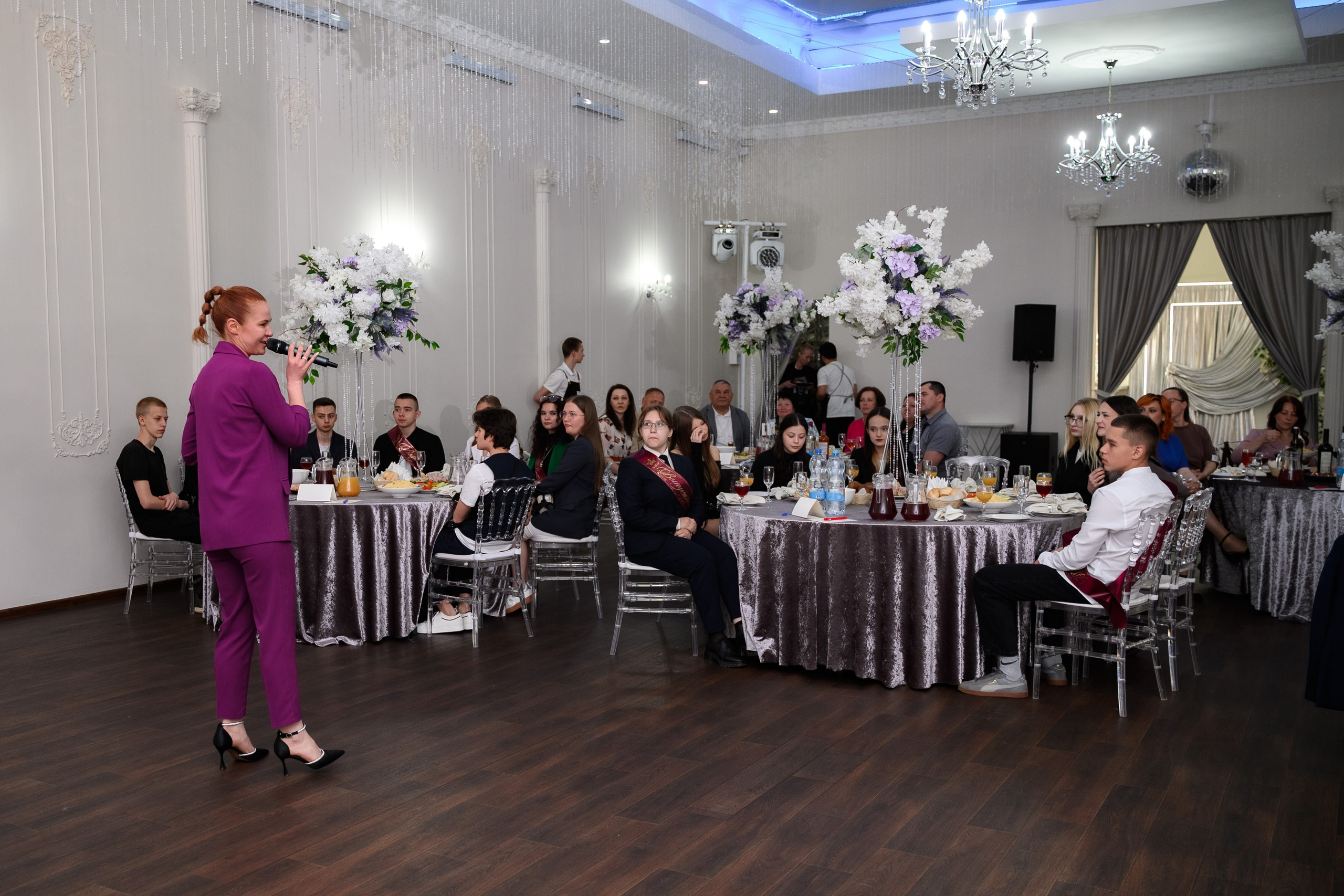 Фотограф на выпускной. Фотосъёмка для школьников и студентов в Санкт-Петербурге. Фотограф Алексей Лукин. Свадьба, мероприятие, корпоратив, юбилей, фотосессия, портрет. Фотосъёмка в Санкт-Петербурге. Ретушь фотографий