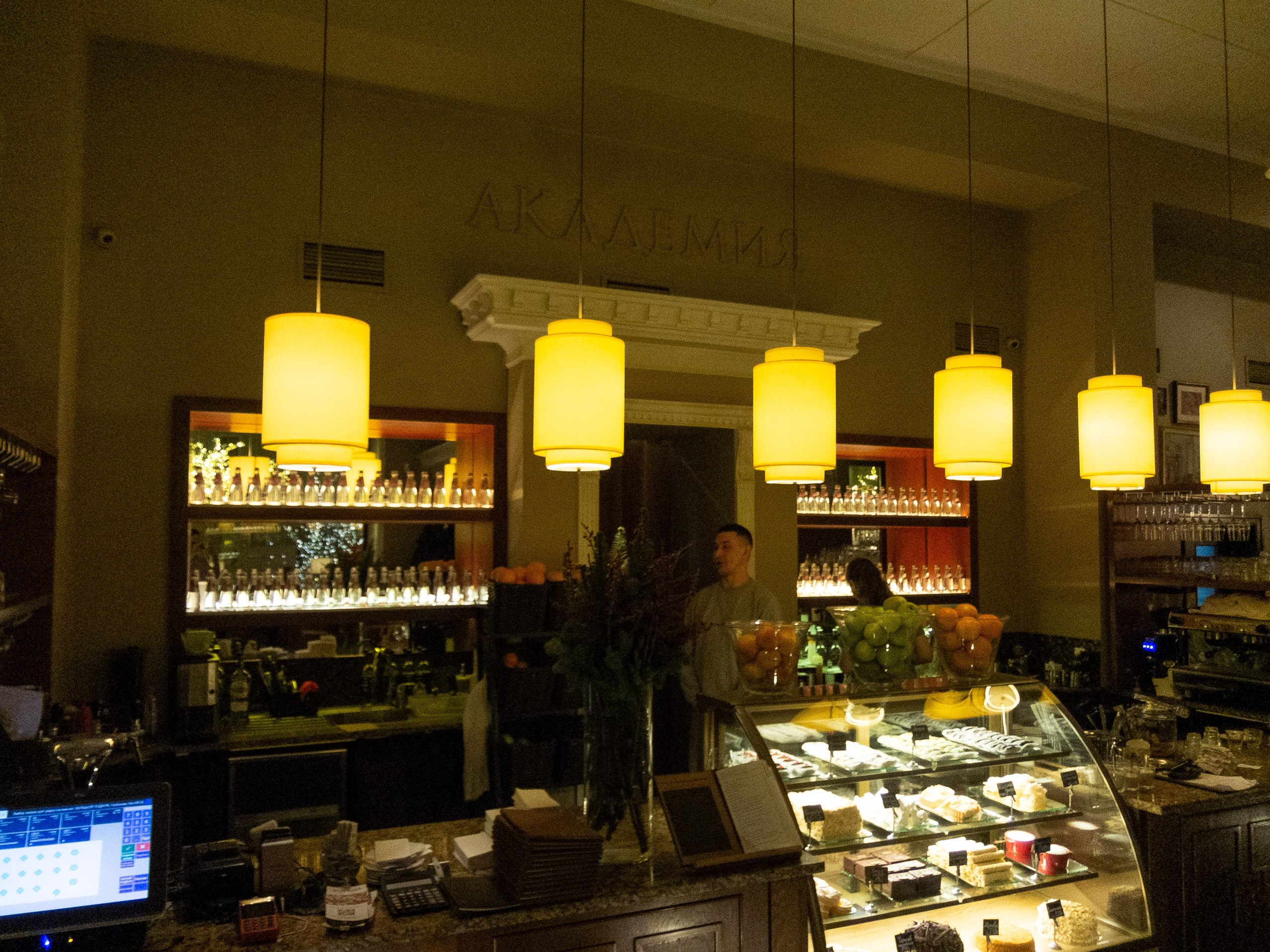 Маскарад с закрытыми глазами. Переосмысление. Искусство фотографии. Мария Осокина