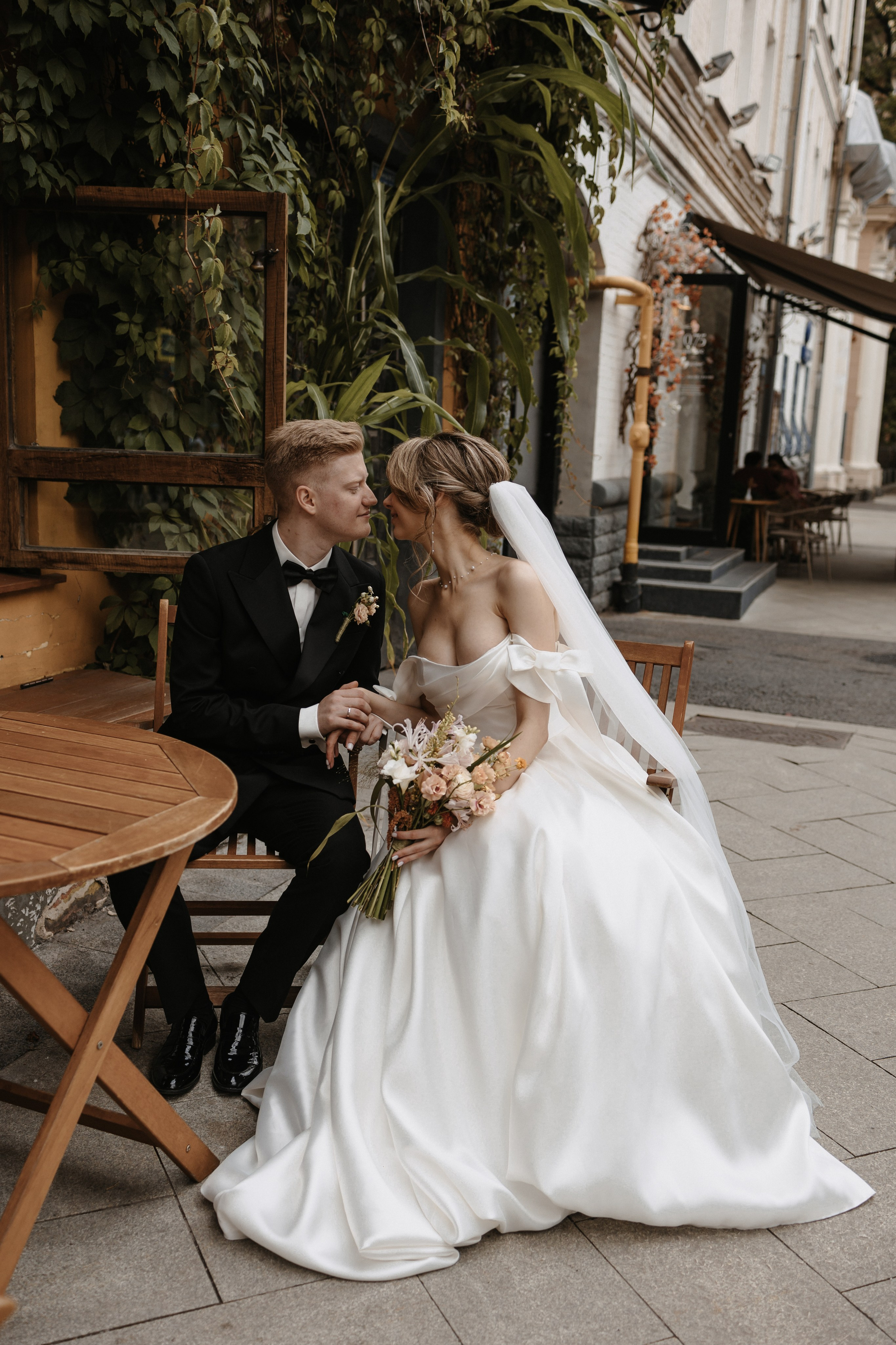 Илья и Ксюша (2024). Свадебный и семейный фотограф в Москве Яна Шувалова