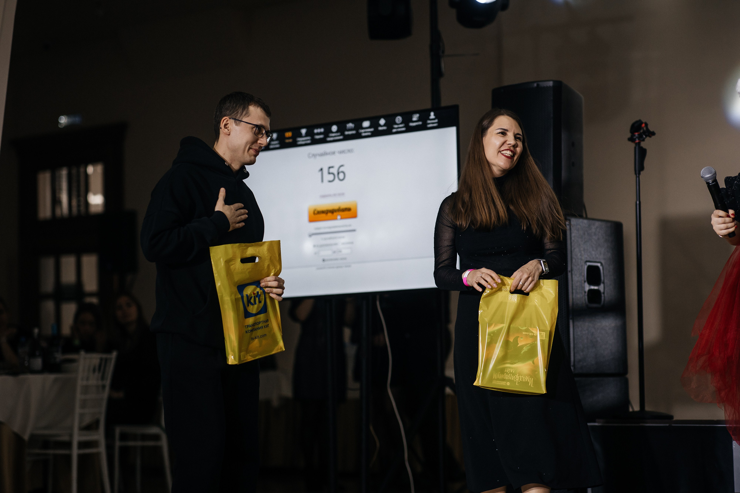 Транспортная компания КИТ 2024. Свадебный и портретный фотограф Алина Иванова. Екатеринбург-Москва