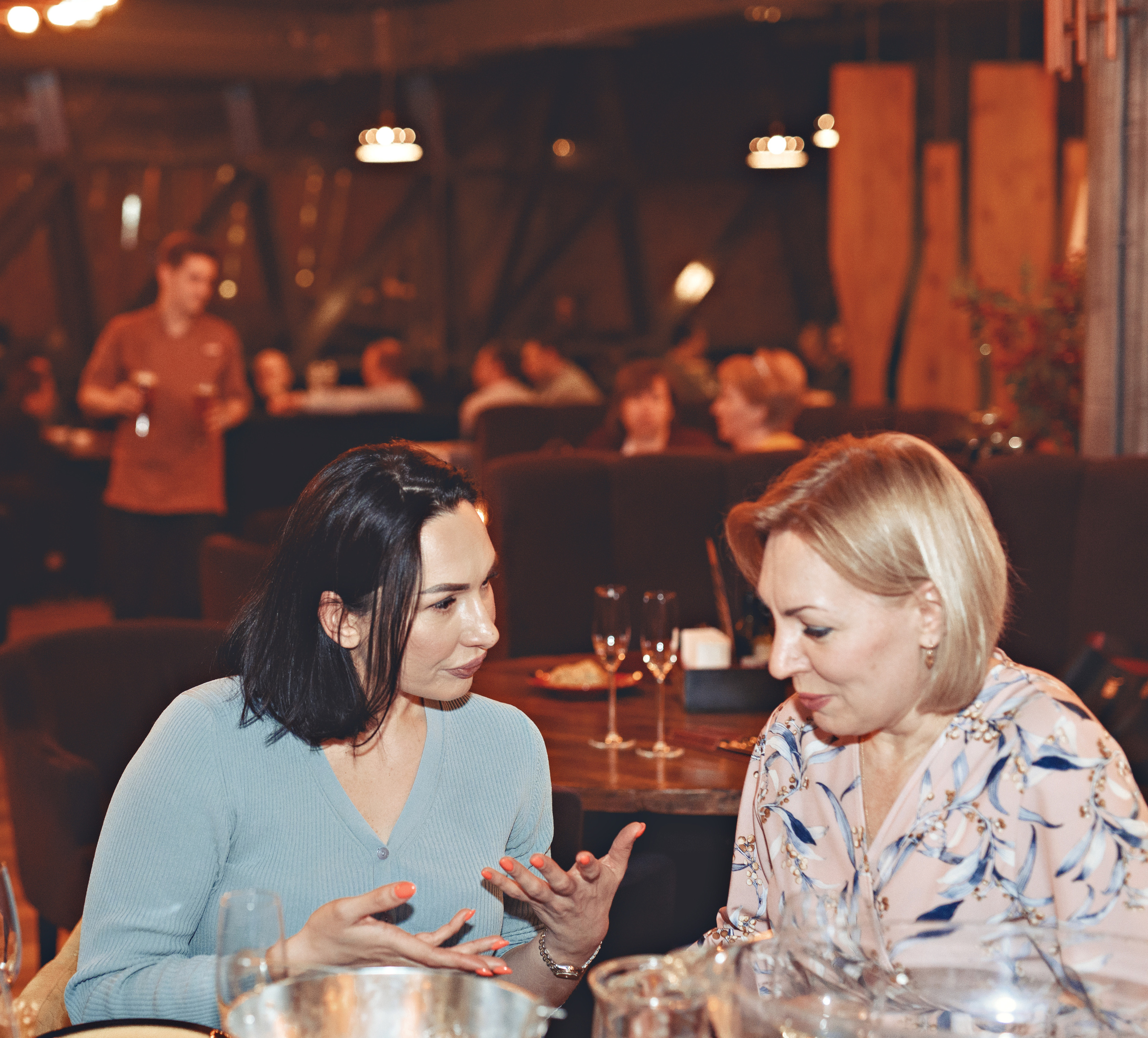 Гриль и бутыль 8 апреля. Агентство личного бренда «Брендовски»