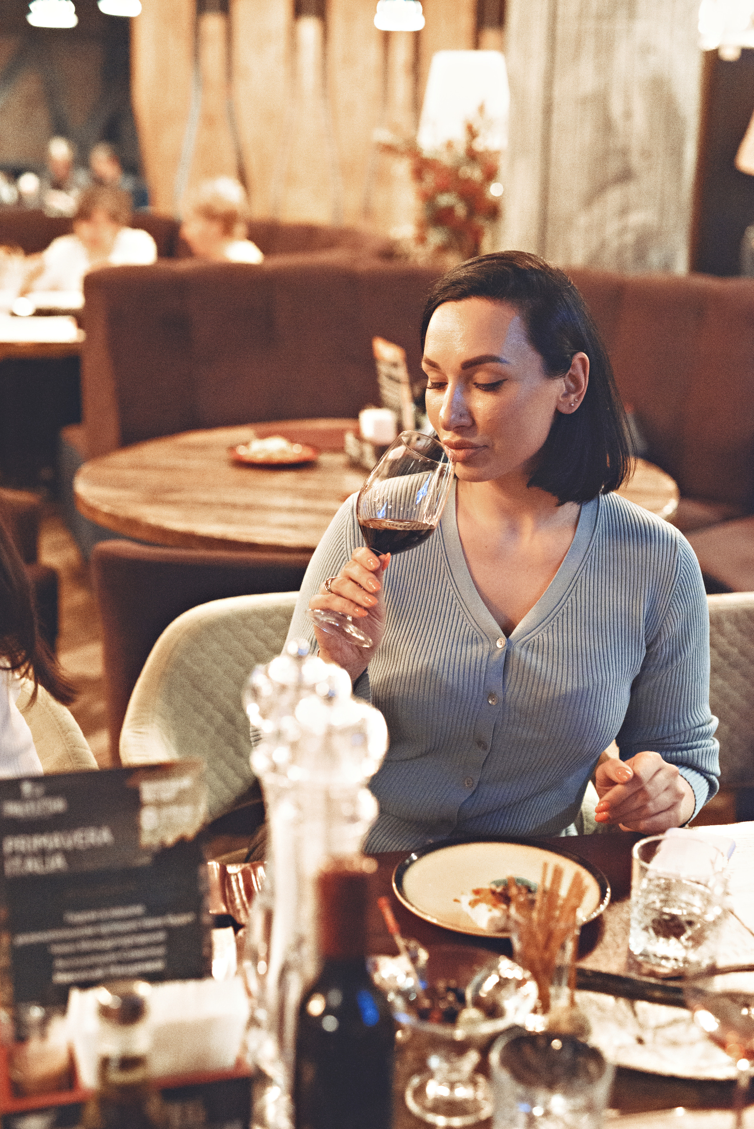 Гриль и бутыль 8 апреля. Агентство личного бренда «Брендовски»