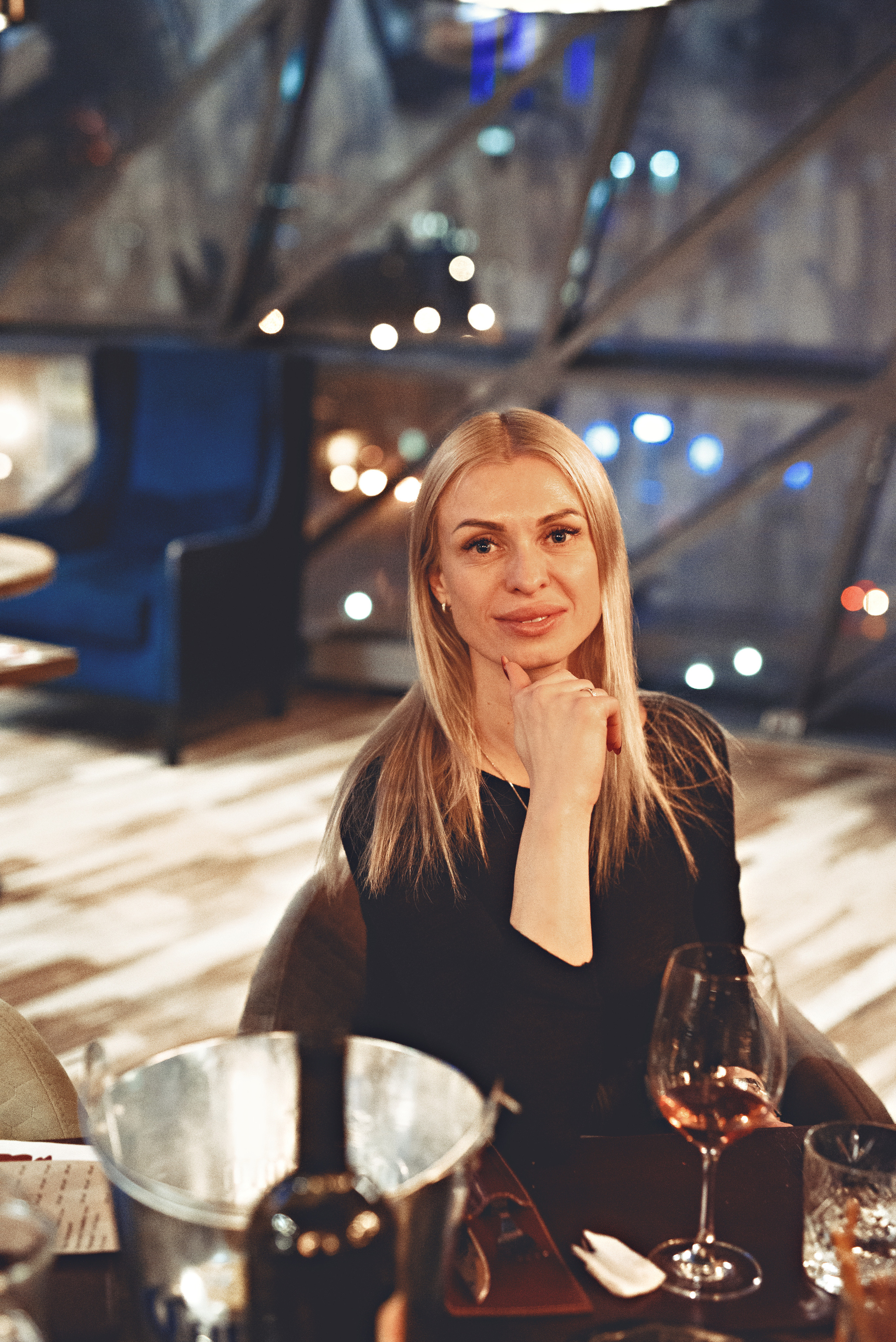 Гриль и бутыль 8 апреля. Агентство личного бренда «Брендовски»