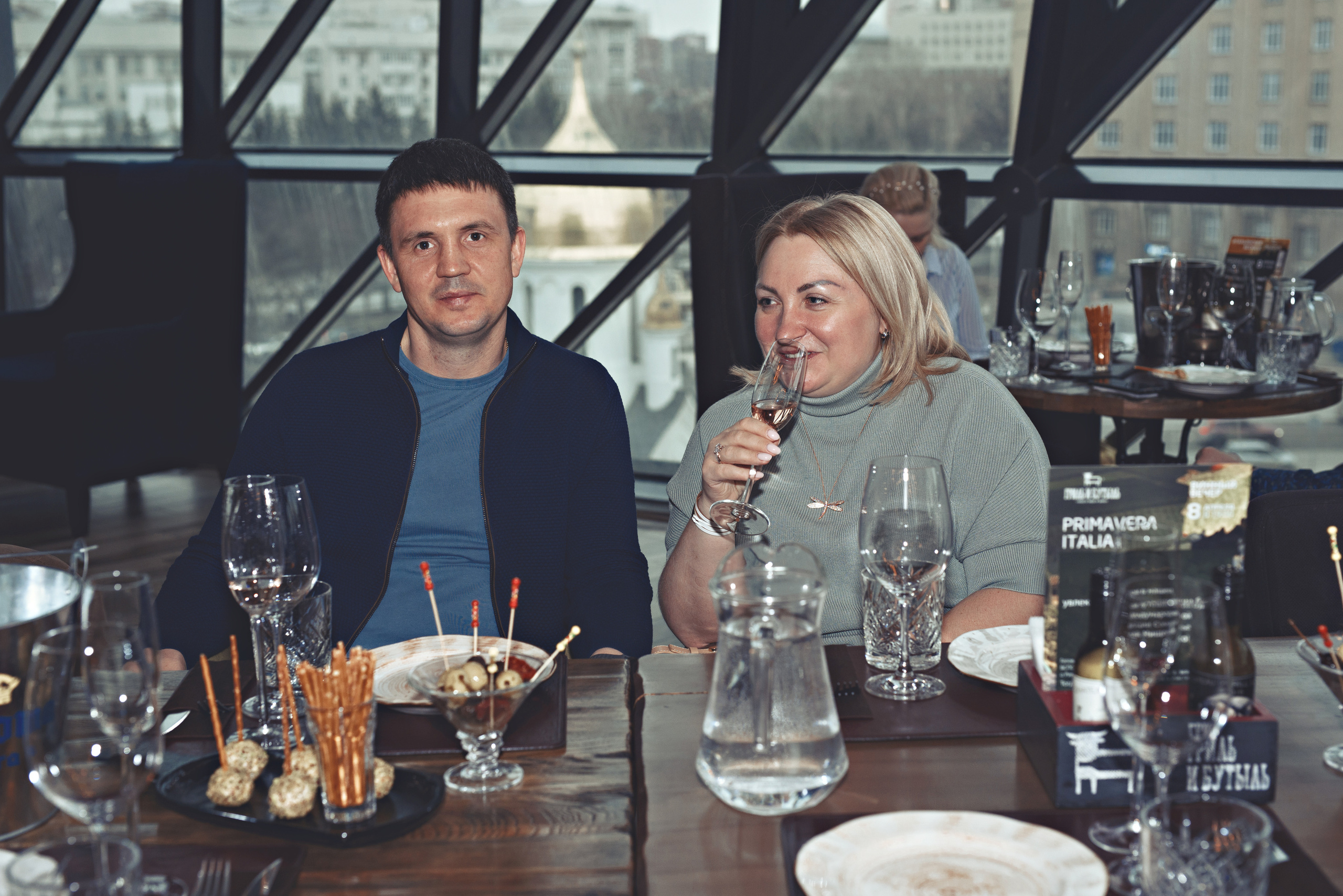 Гриль и бутыль 8 апреля. Агентство личного бренда «Брендовски»