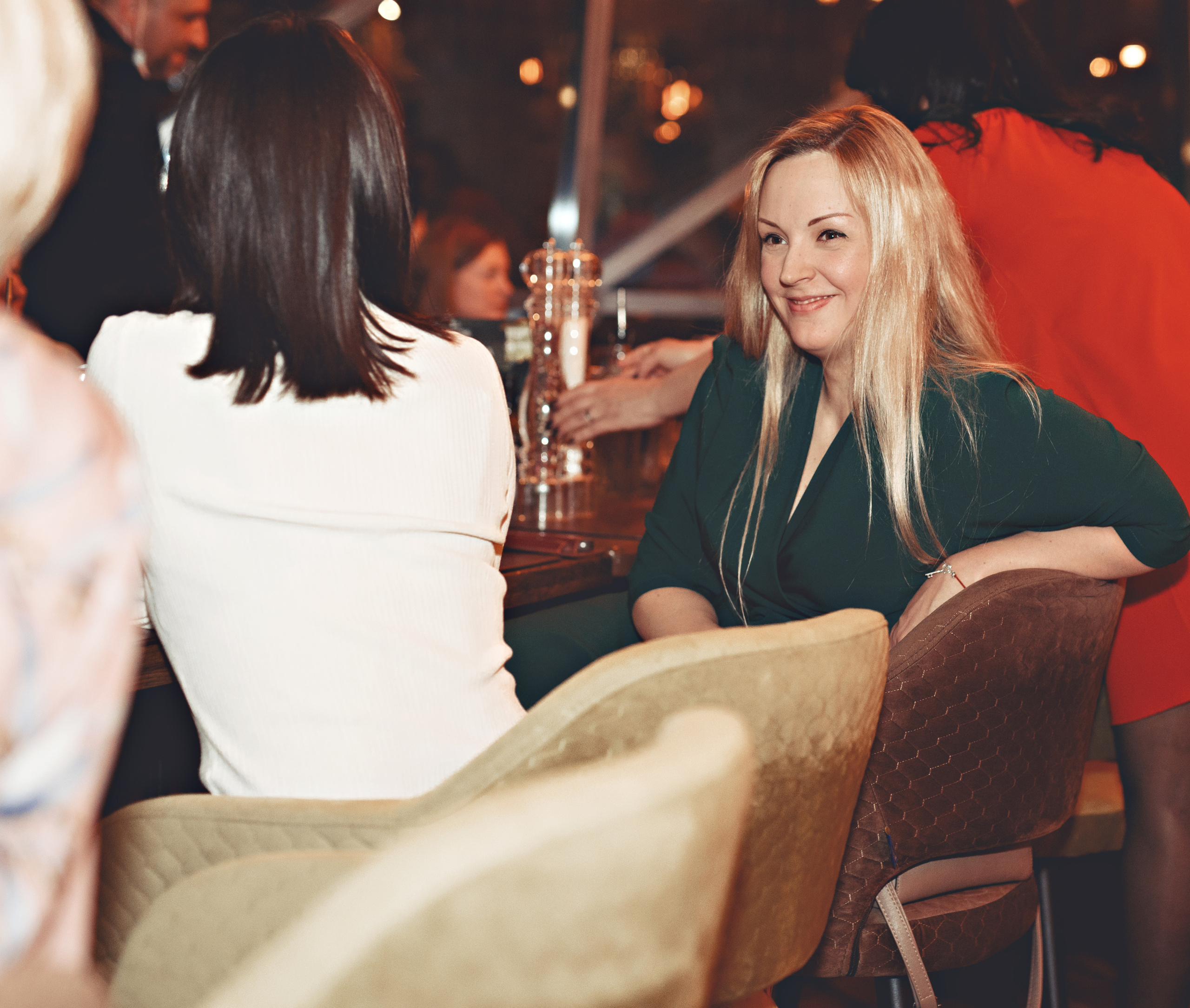 Гриль и бутыль 8 апреля. Агентство личного бренда «Брендовски»