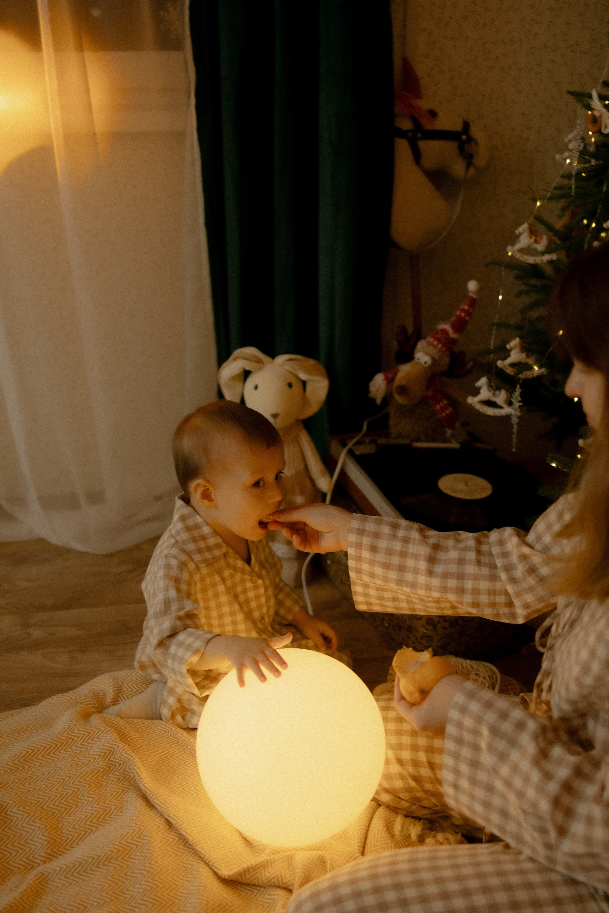 Мама и Руслан. Фотограф Татьяна Семенова