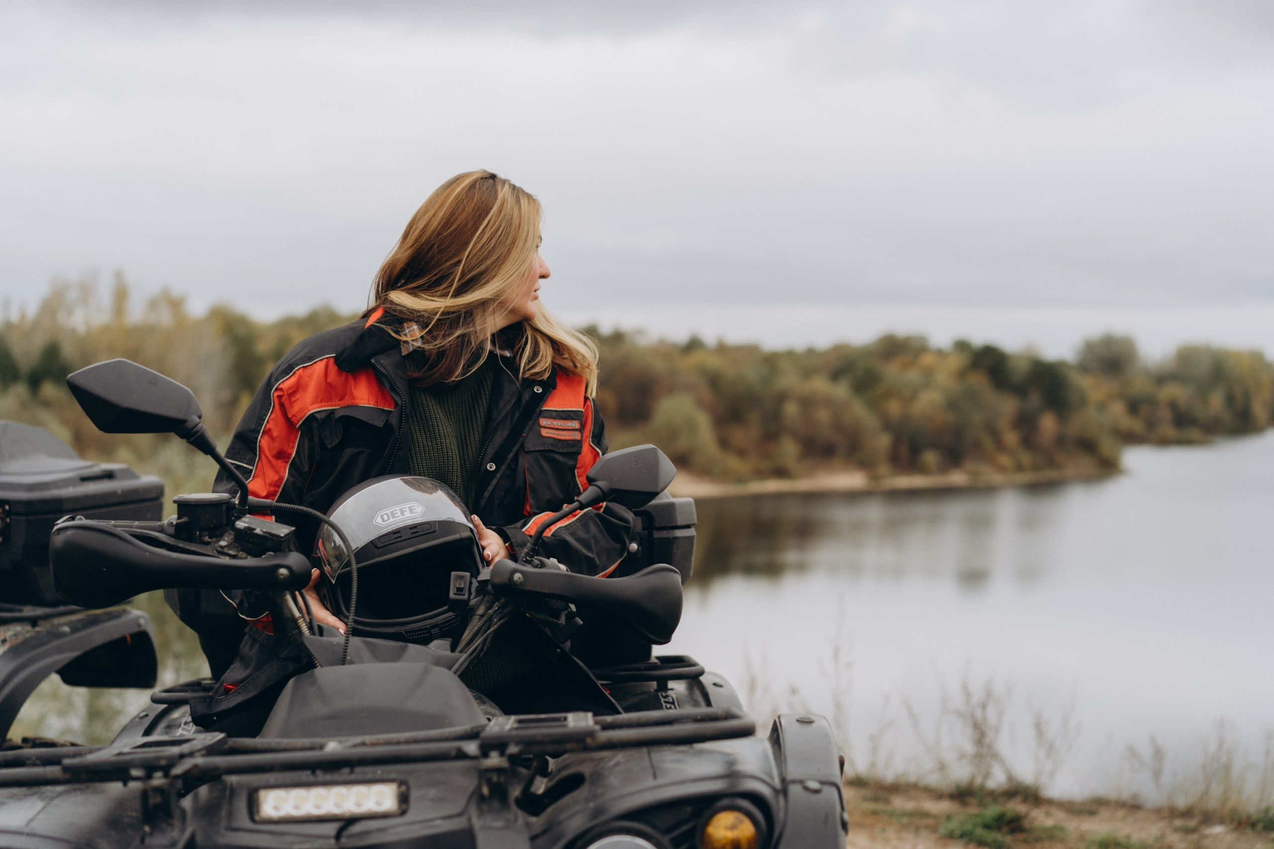 На квадриках по Ланьшинским карьерам. Лиза Фирстова — самый добрый фотограф